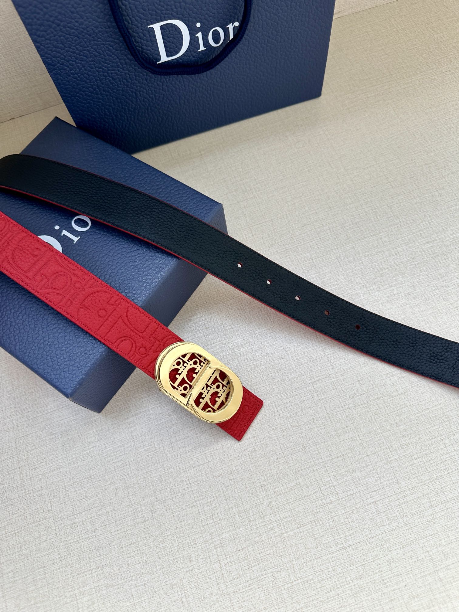 Gucci Style Beige Men's Belts Lookbook Reference image 2