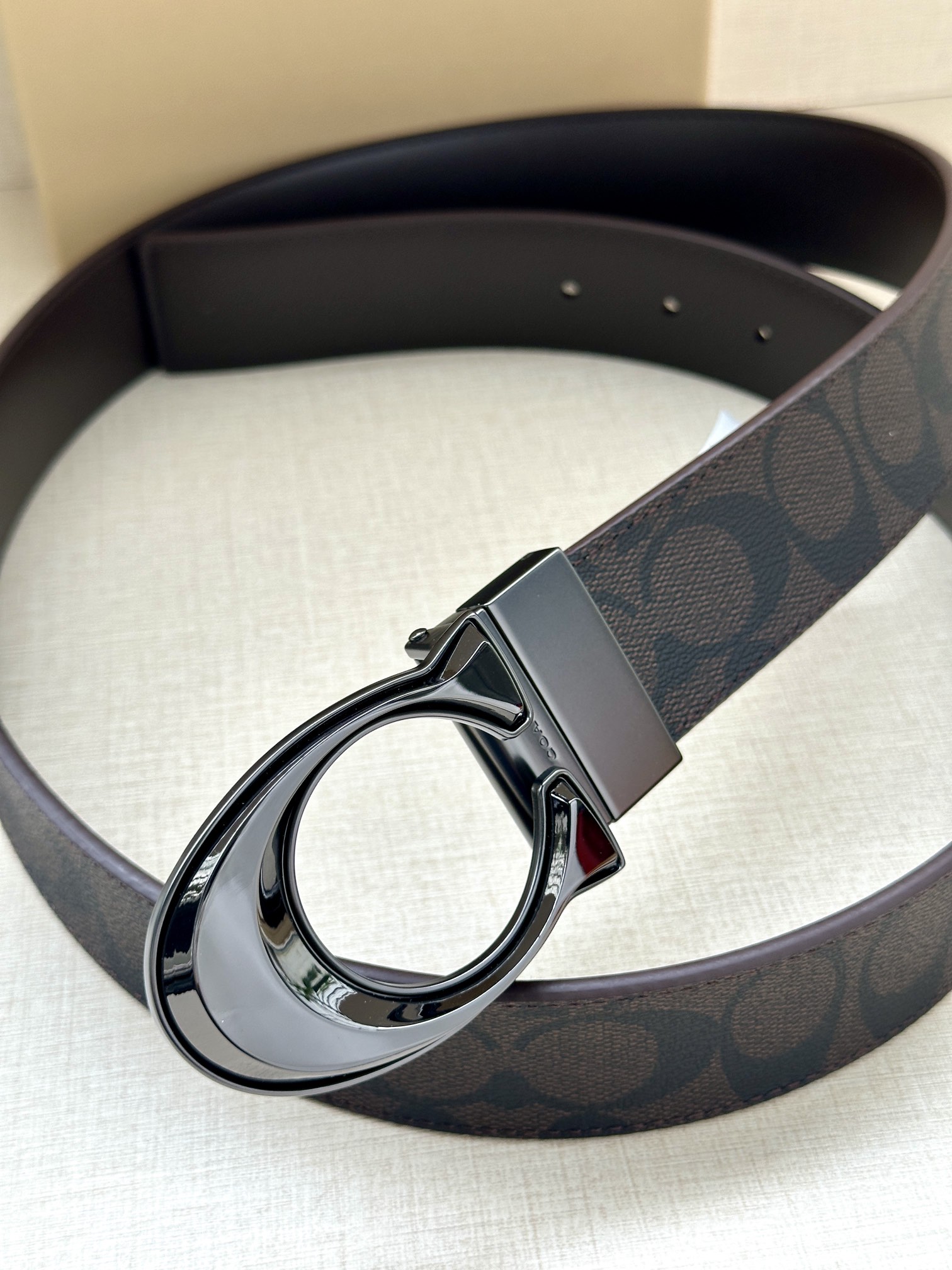 COACH Double Belt: Fine Leather & Classic Plaque Material, 3.8cm Wide – Versatile Style - 图片 3
