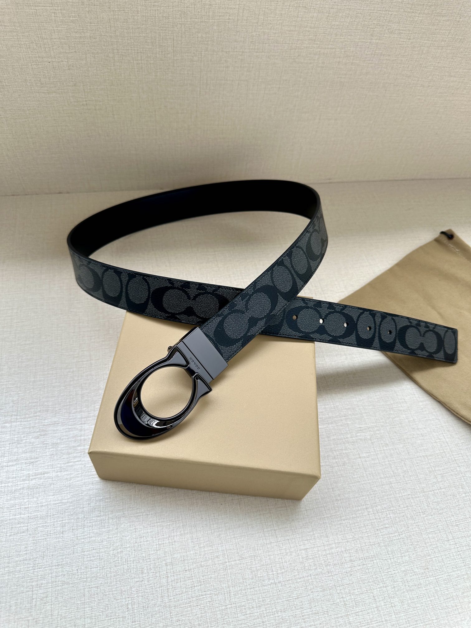 COACH Double Belt: Fine Leather and Classic Plaque Material, 3.8cm Wide – Versatile Style - 图片 6