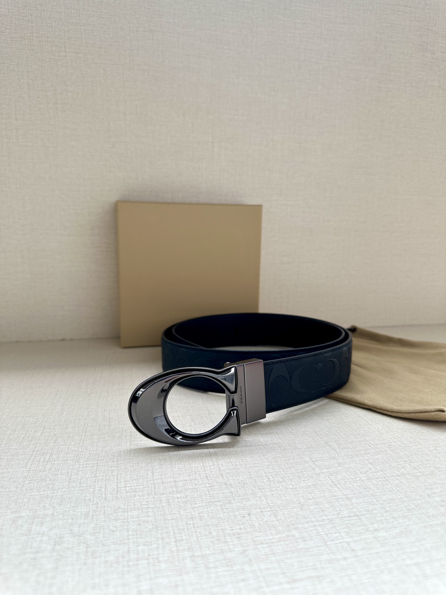 “COACH Double Belt Purchase: Classic Plaque & Fine Leather, 3.8cm Wide” - 图片 6