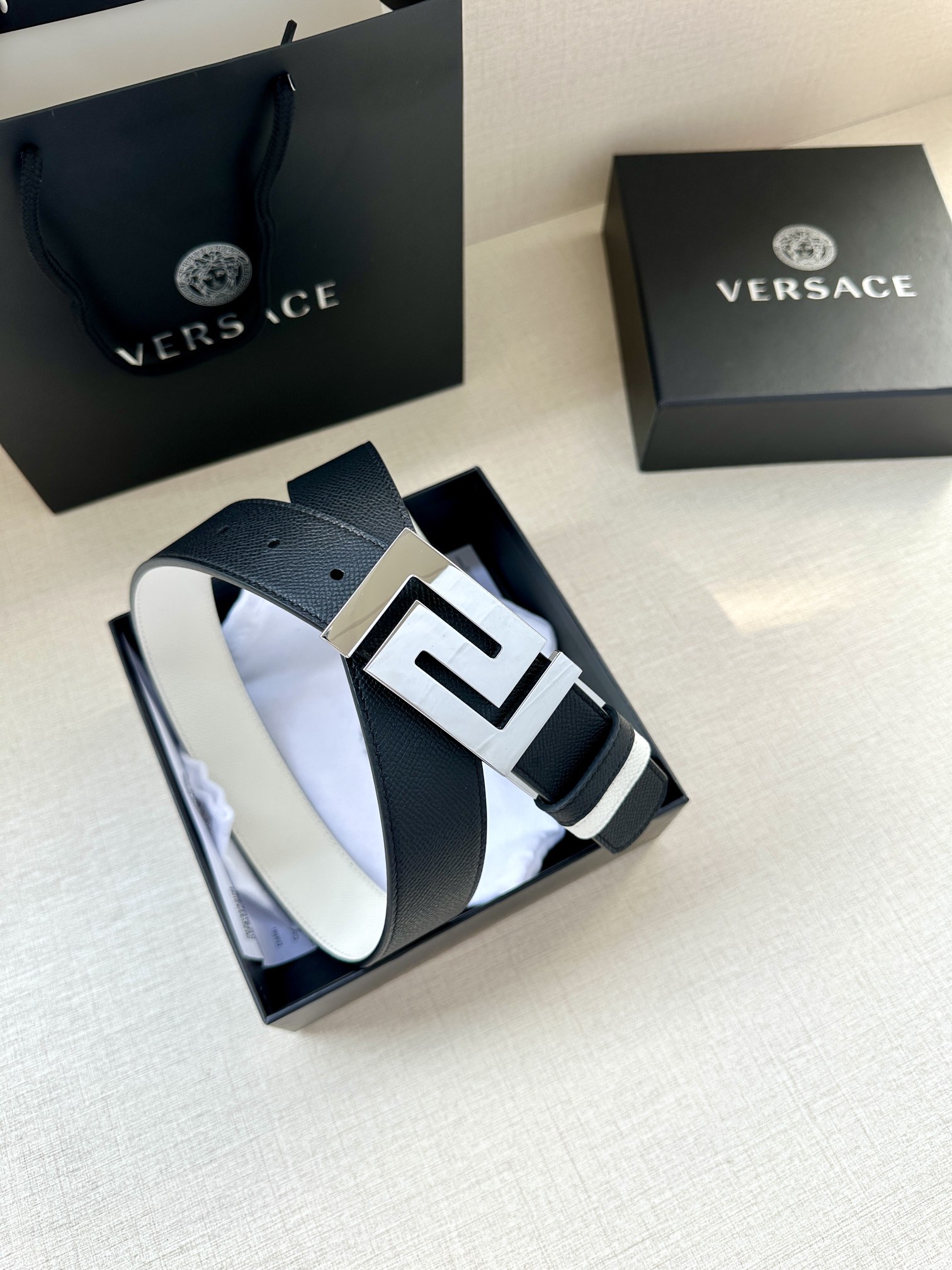 宽度3.5cm VERSACE （范思哲）两面手掌纹