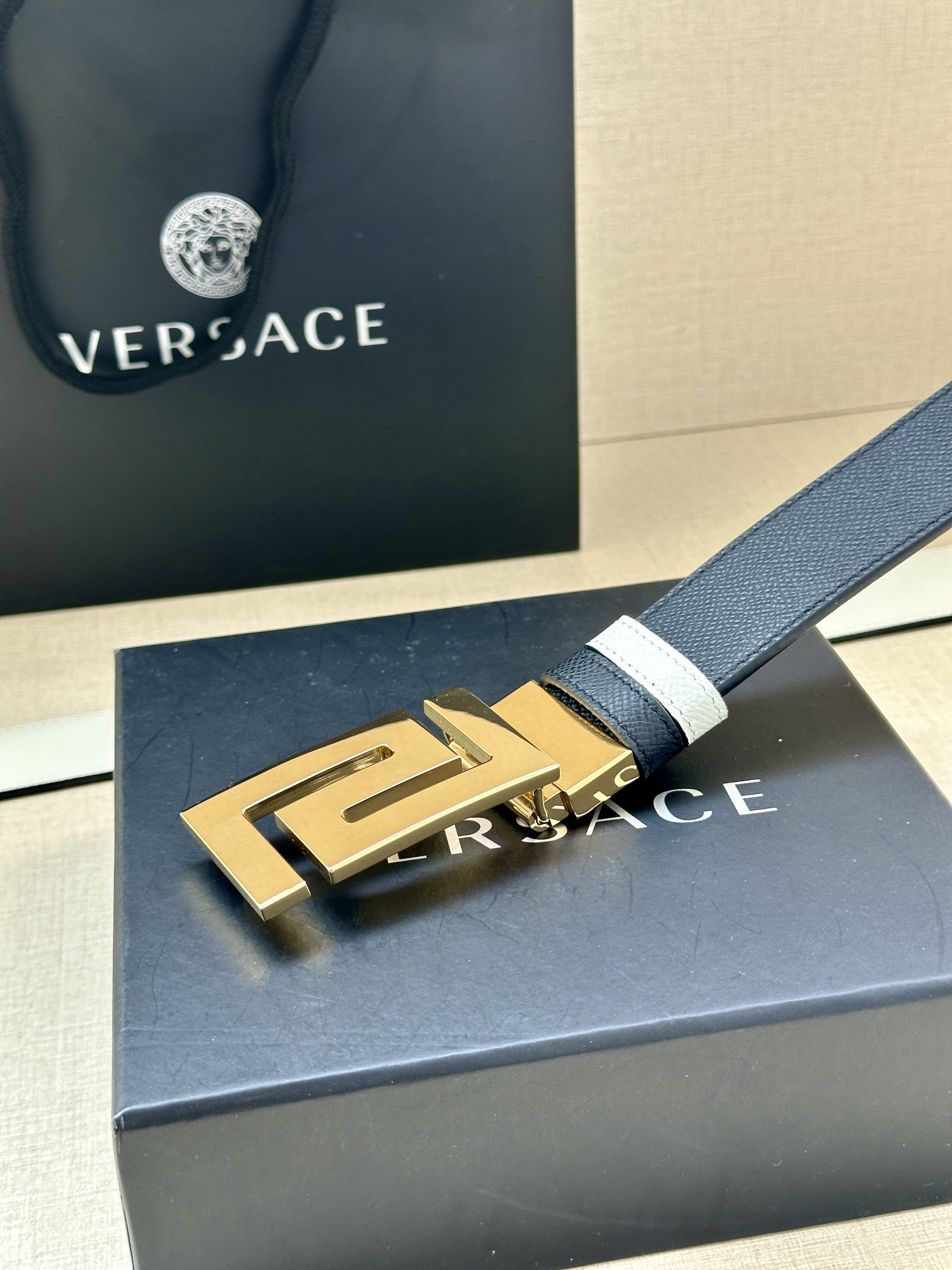 宽度3.5cm VERSACE （范思哲）两面手掌纹