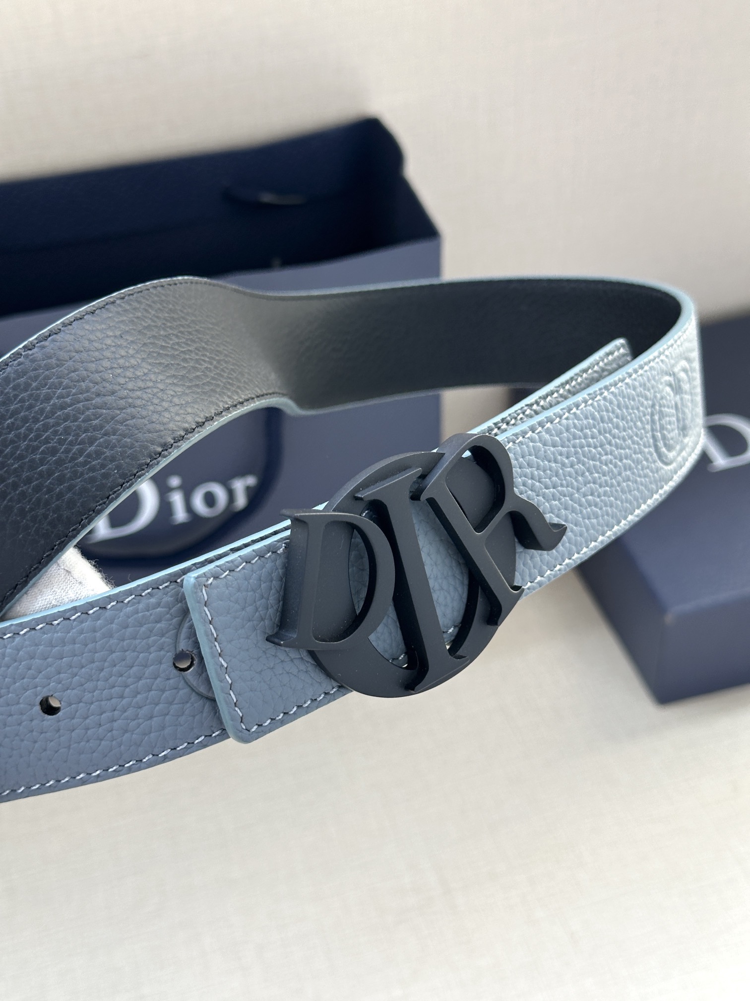 Dior Style Black Leather Men's Belts Lookbook Reference image 2