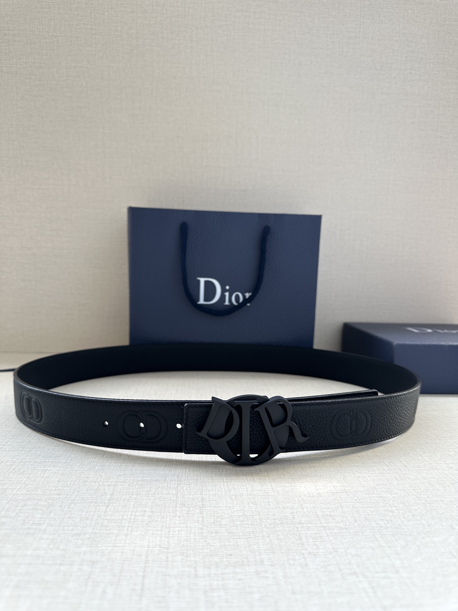 Dior Style Black Leather Men's Belts Lookbook Reference image 1
