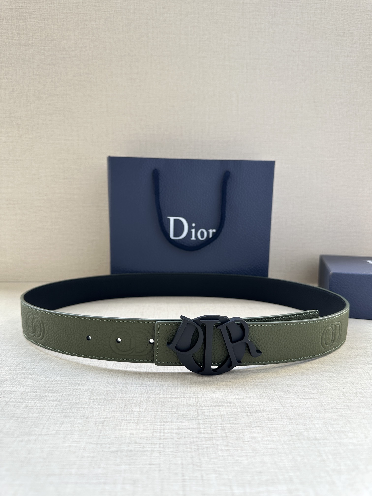 Dior Style Black Leather Men's Belts Lookbook Reference image 1