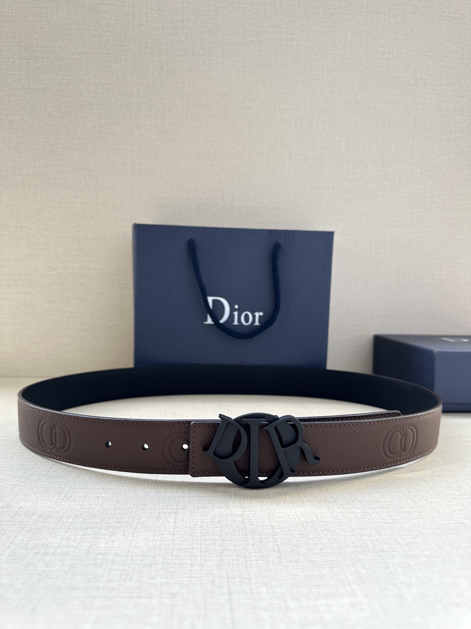 Dior Style Black Leather Men's Belts Lookbook Reference image 1