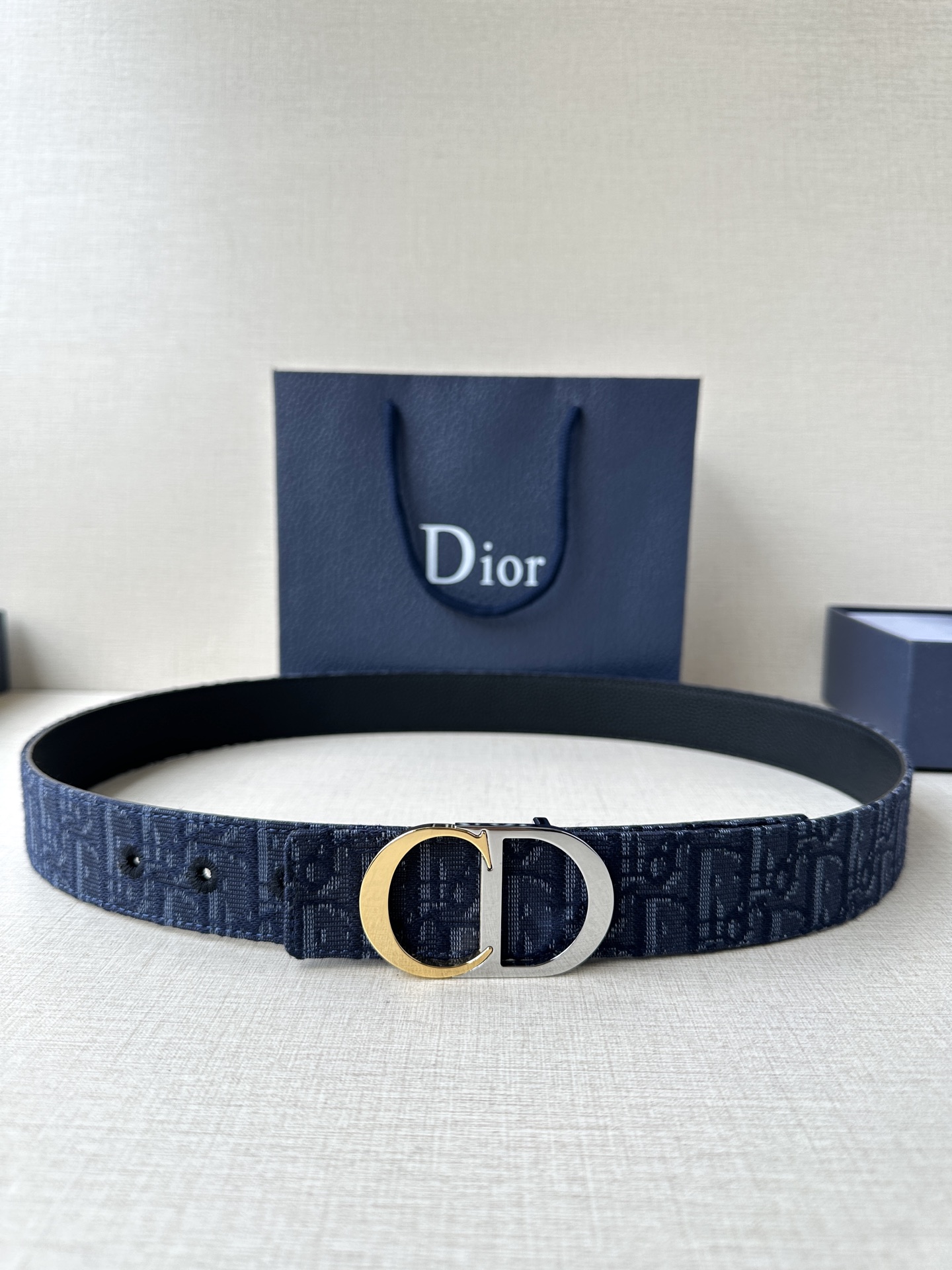 Dior Style Black Leather Men's Belts Lookbook Reference image 1