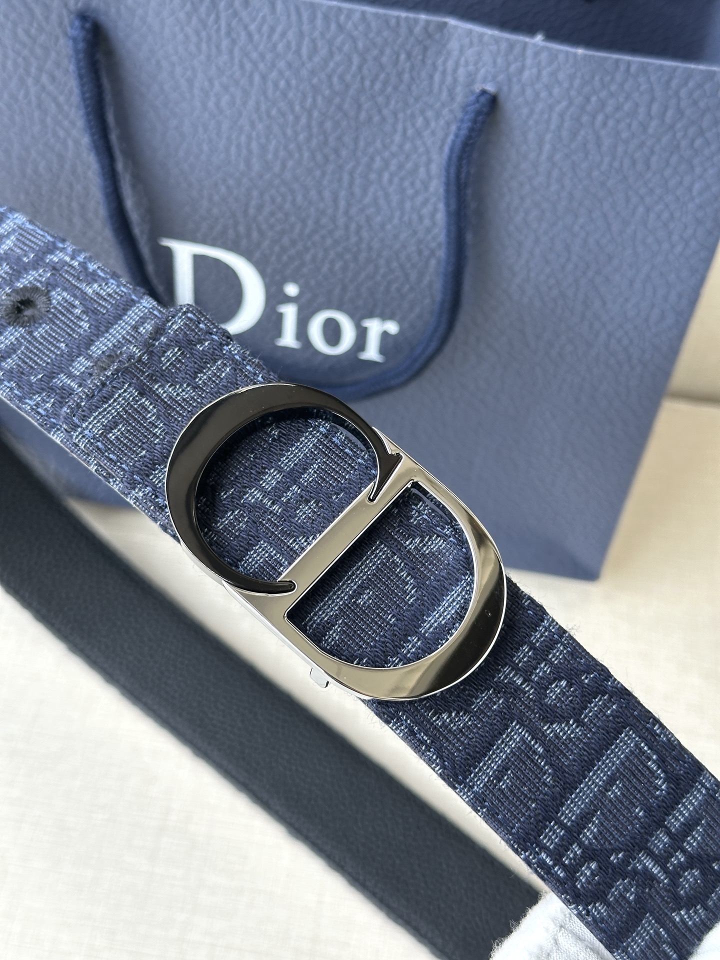 Dior Style Black Leather Men's Belts Lookbook Reference image 2