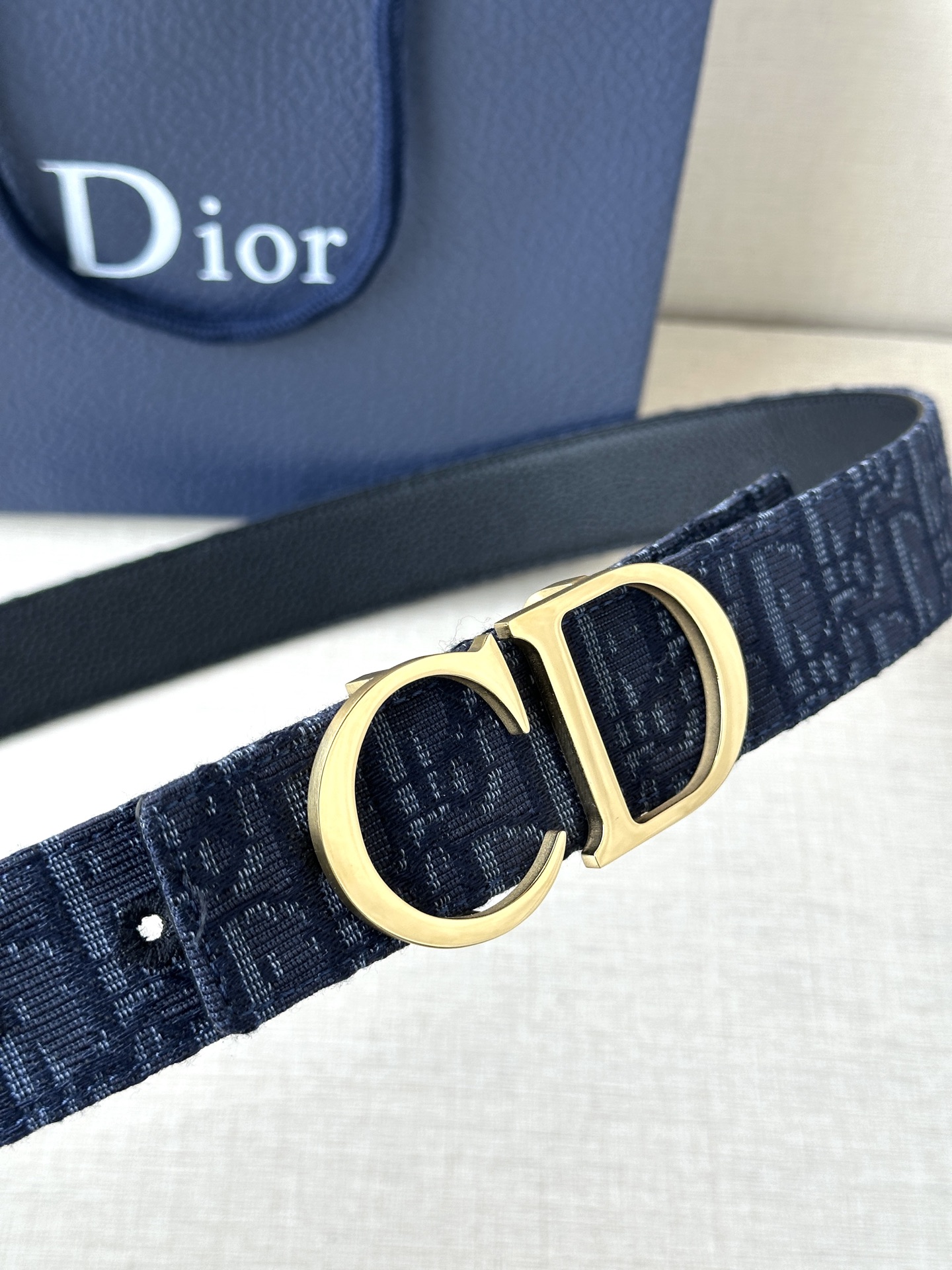 Dior Style Black Leather Men's Belts Lookbook Reference image 2
