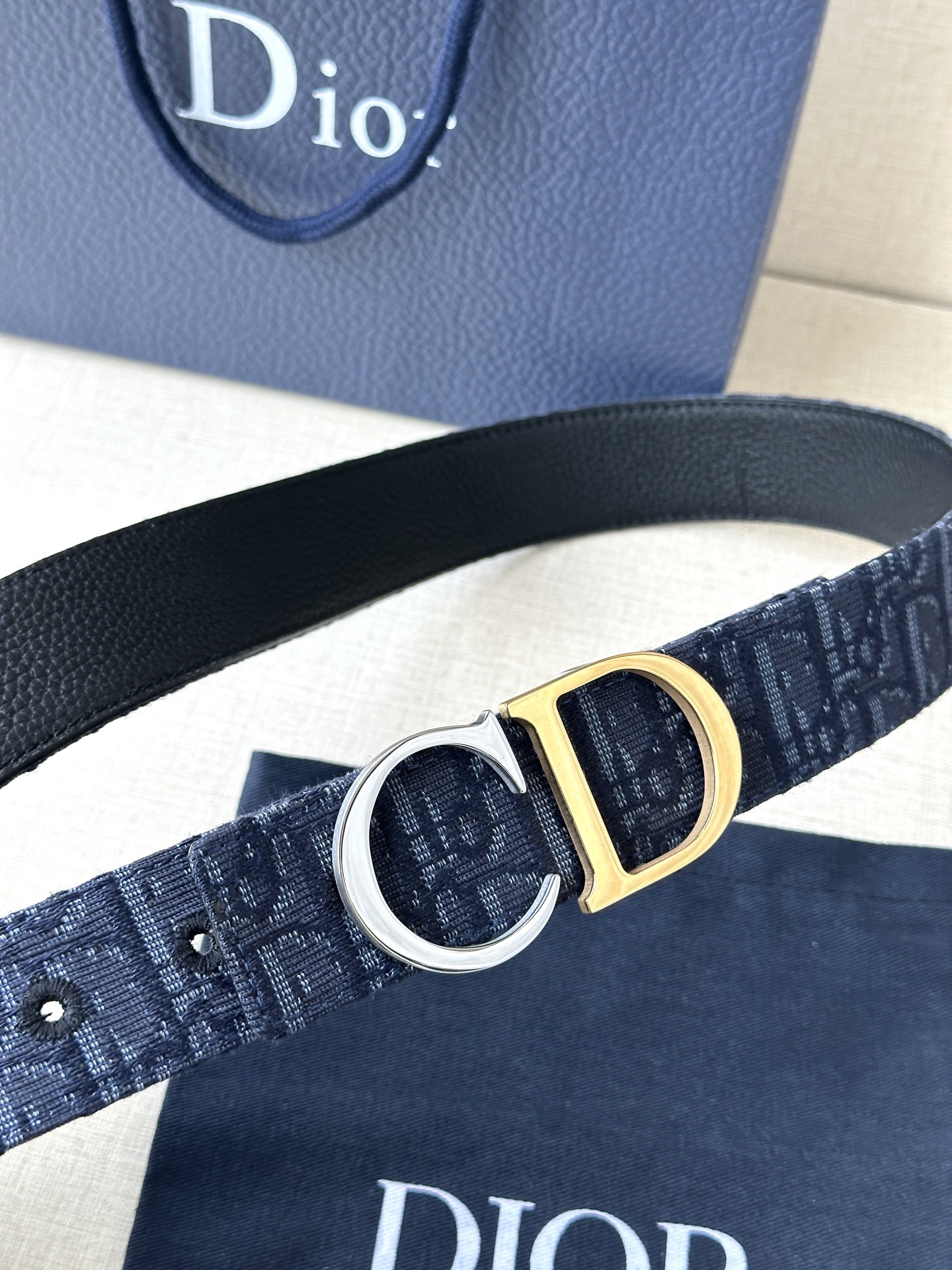 Dior Style Black Leather Men's Belts Lookbook Reference image 2