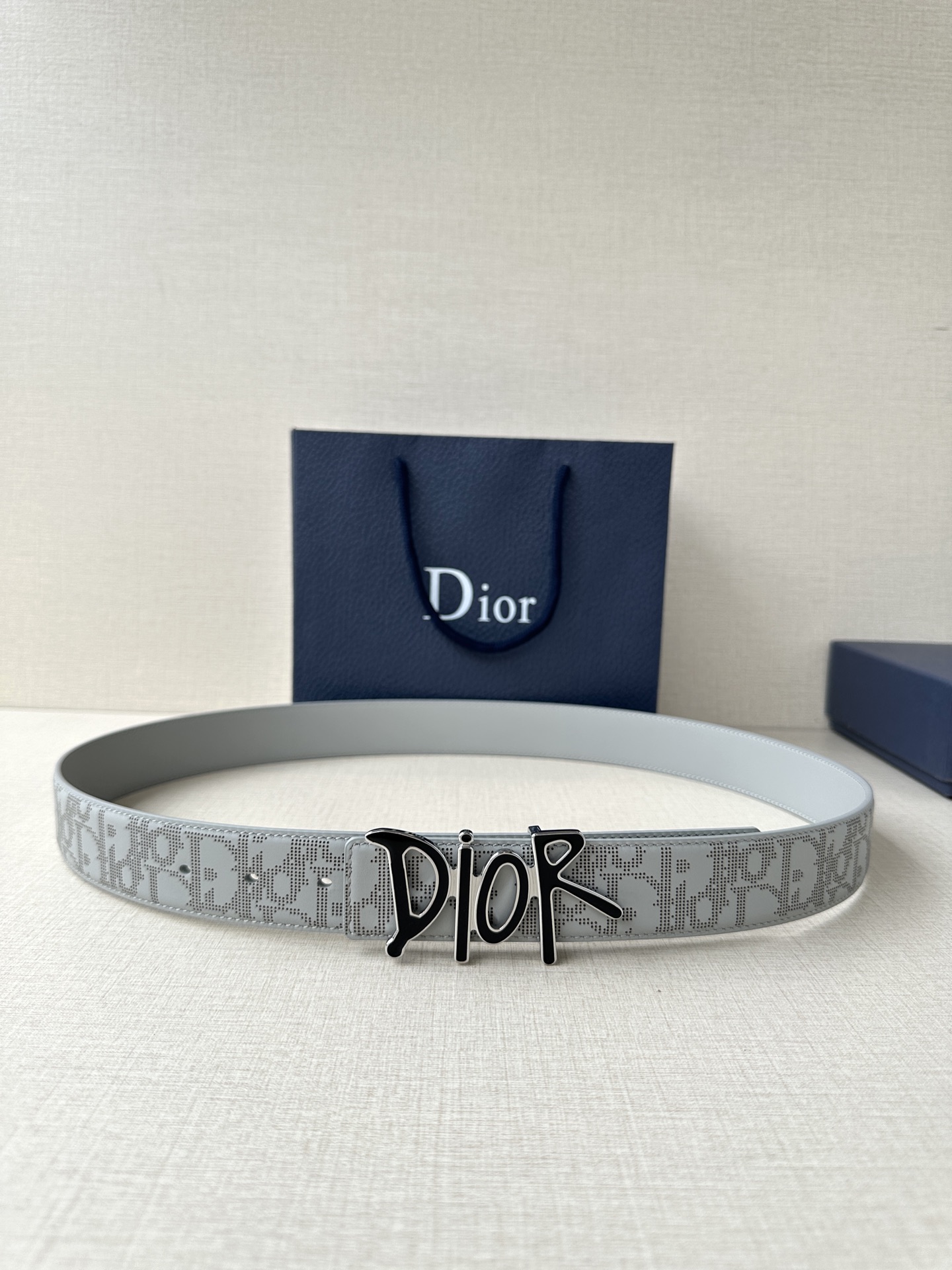 Dior Style Black Leather Men's Belts Lookbook Reference image 1