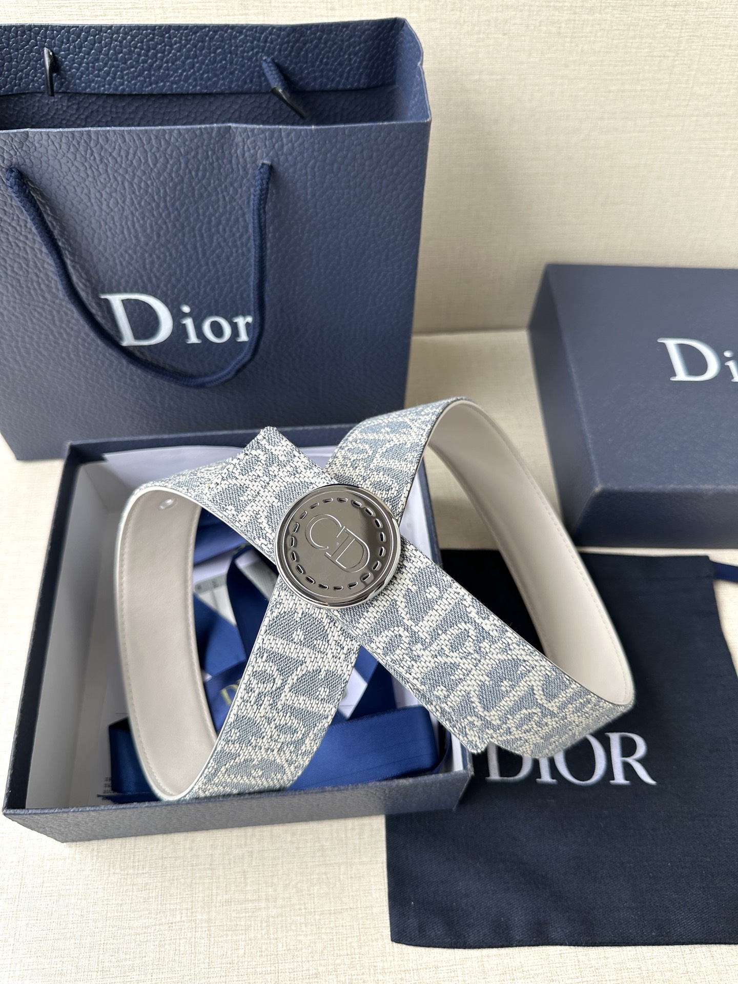 Authentic Dior Zidio Belt: Inspired by Rotational Mechanism of Handbag, Natural Smooth Cattle. - 图片 6