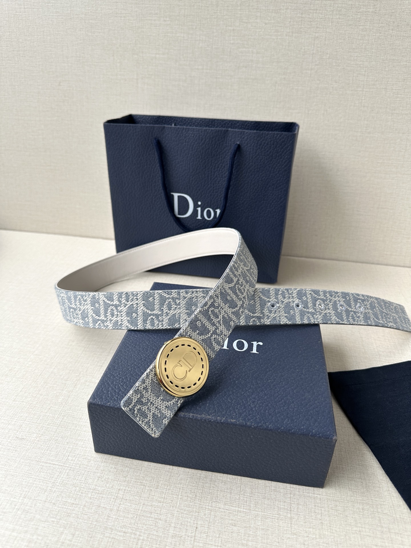 Authentic Dior Zidio Belt: Inspired by Rotational Mechanism of Handbag, Natural Smooth Cattle. - 图片 4