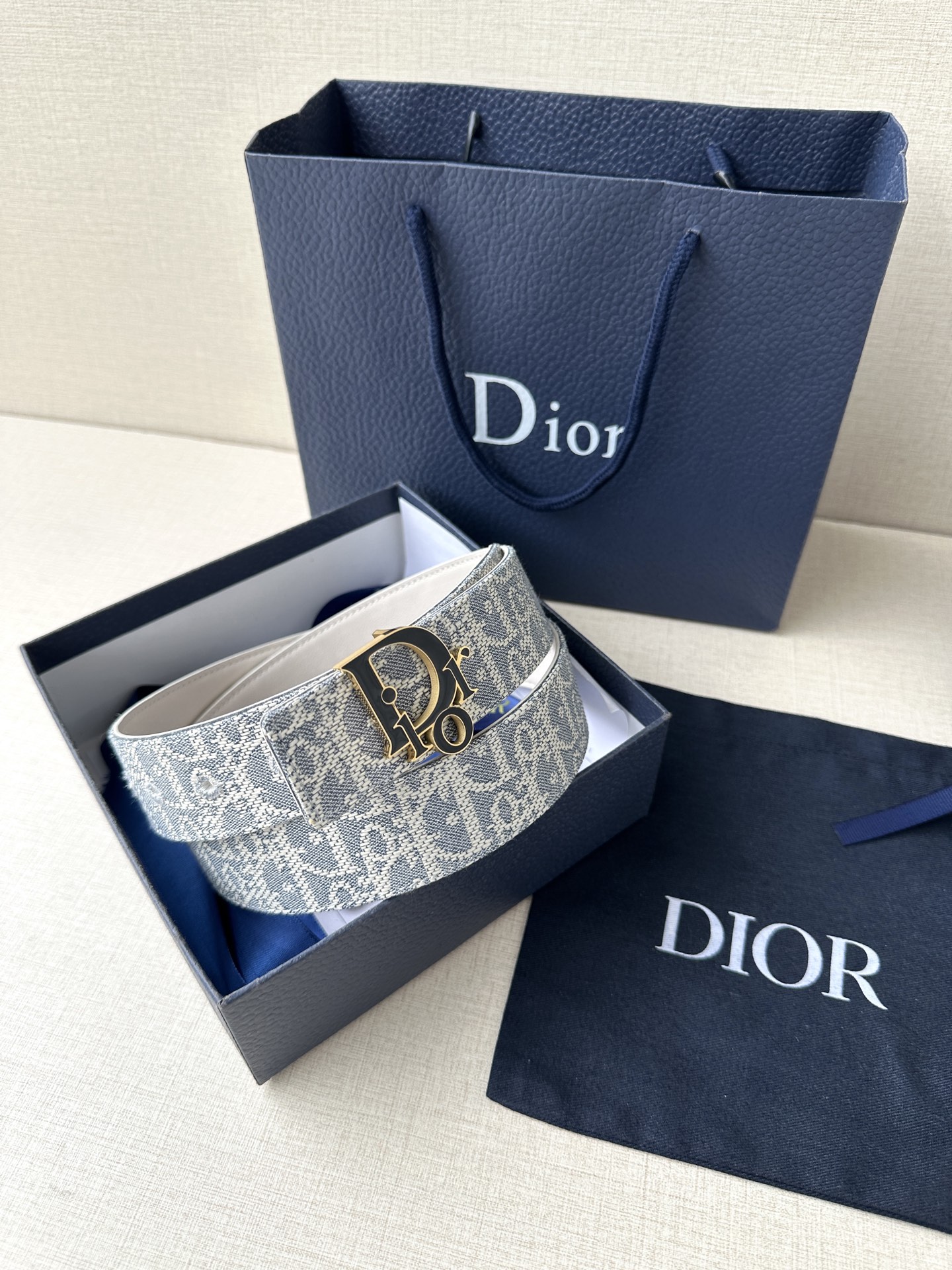 Authentic Dior Zidio Belt: Inspired by Emblematic Handbag, Rotational Mechanism, Natural Cattle Leather - 图片 7