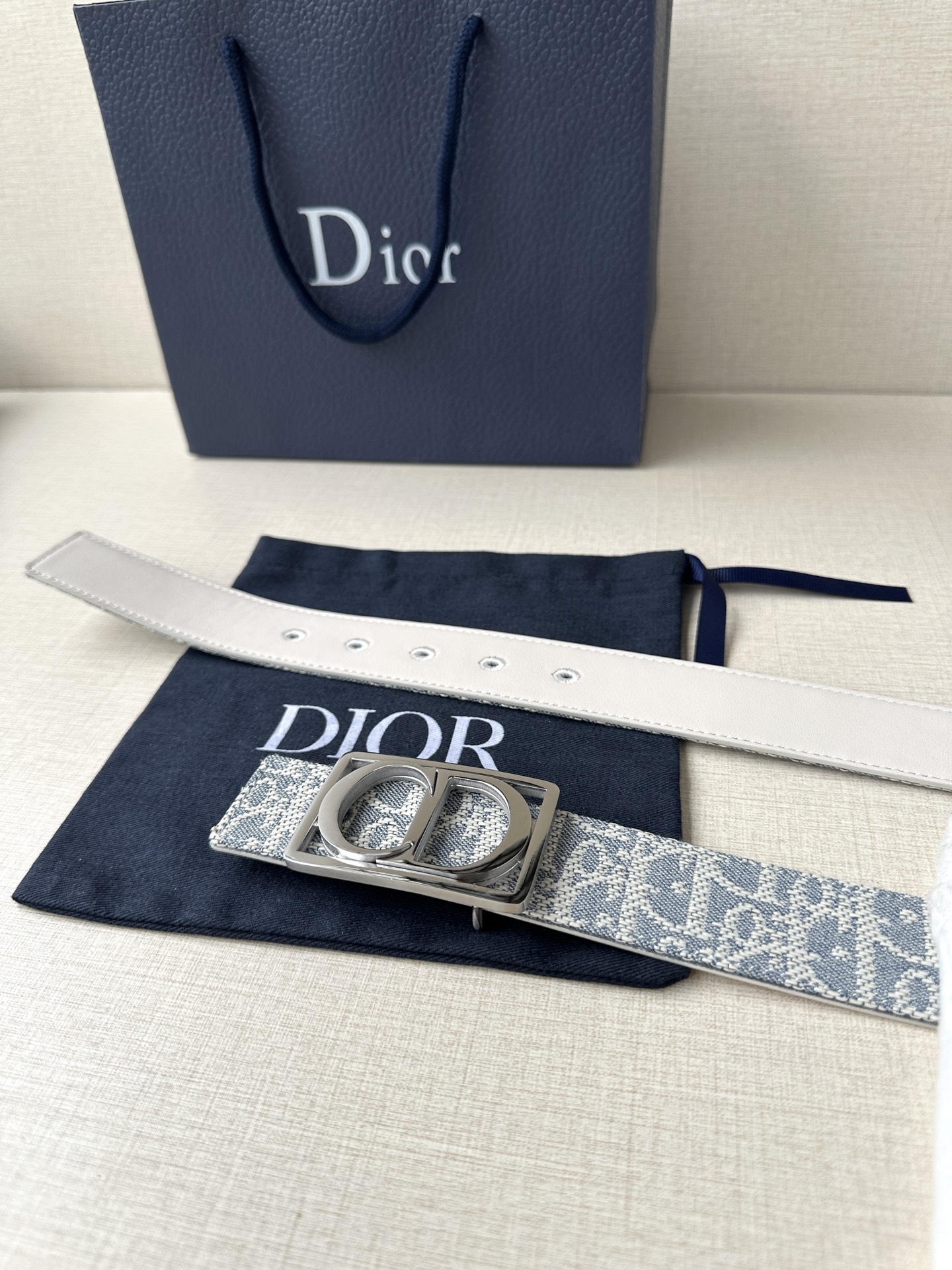 Authentic Dior Zidio Belt: Inspired by Rotational Mechanism of Handbag, Natural Smooth Cattle. - 图片 9