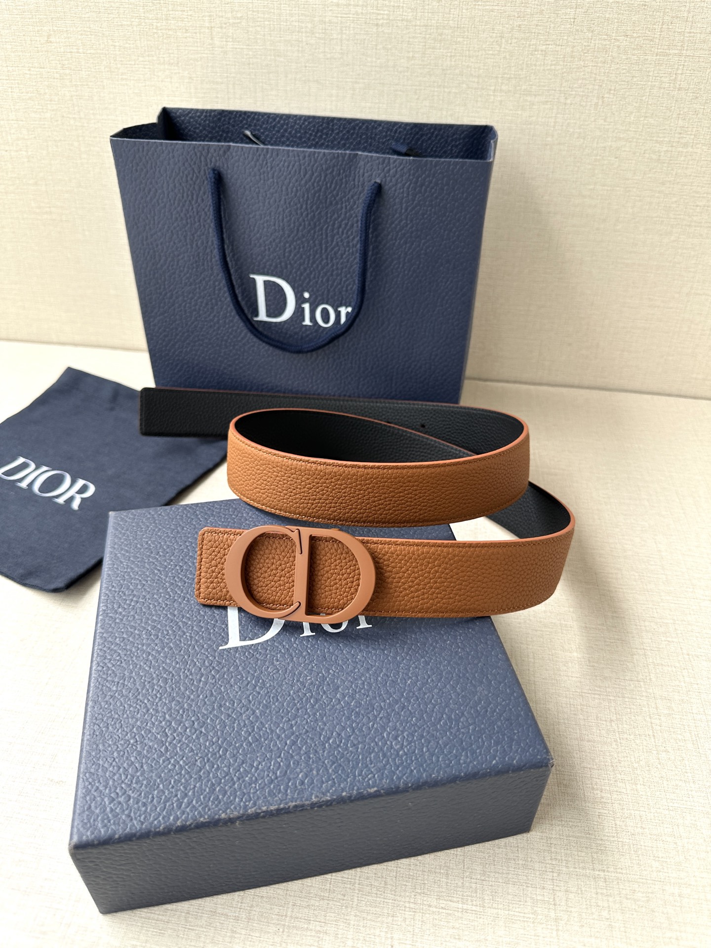 Luxury Real-Grade DIOR Belt: 3.5cm Width, Green Dummies, CD Icon Logo - 图片 4