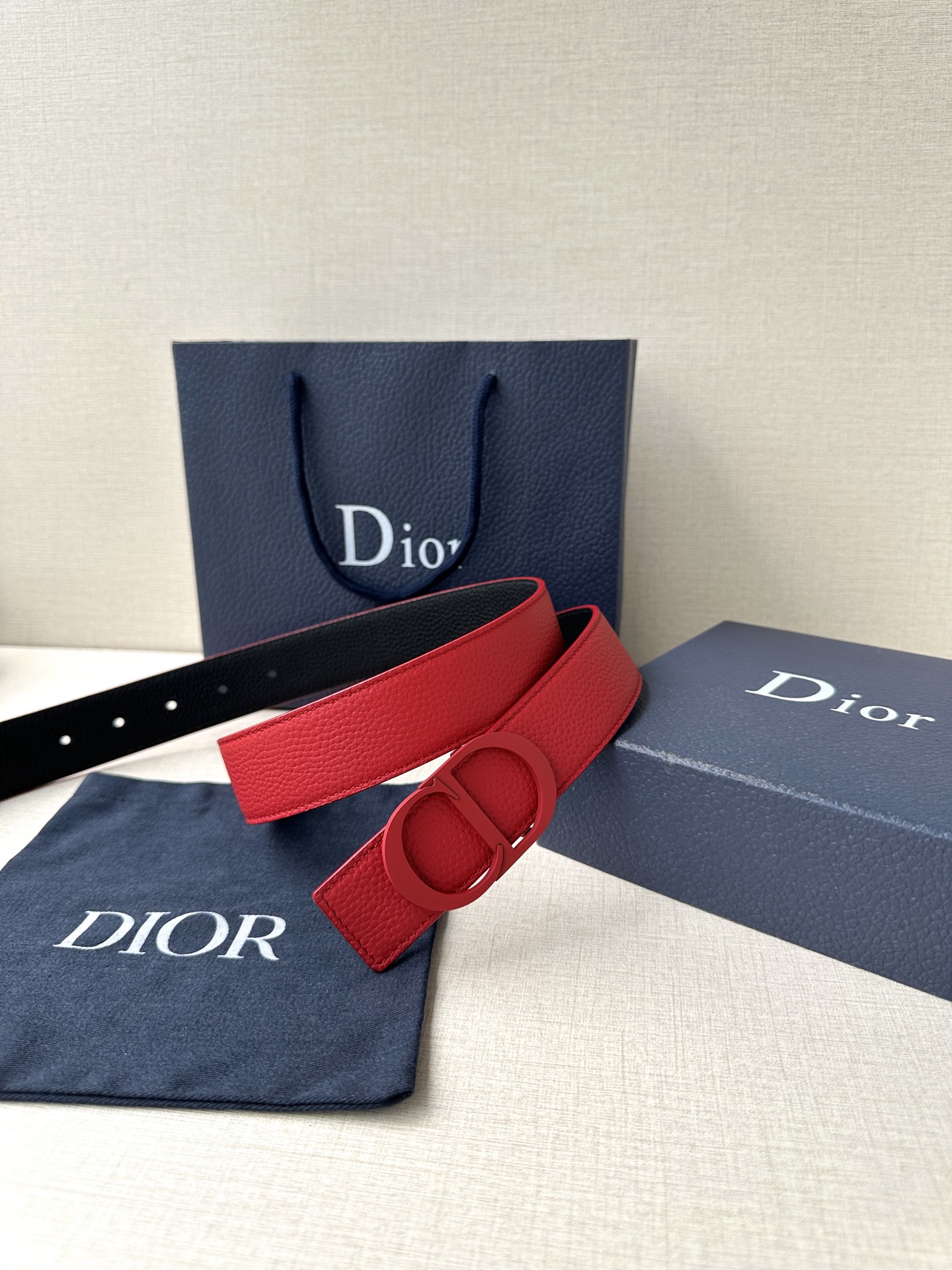 Real-Grade DIOR Belt: Green Dummy Design with Stainless Steel CD Icon Logo - 图片 6