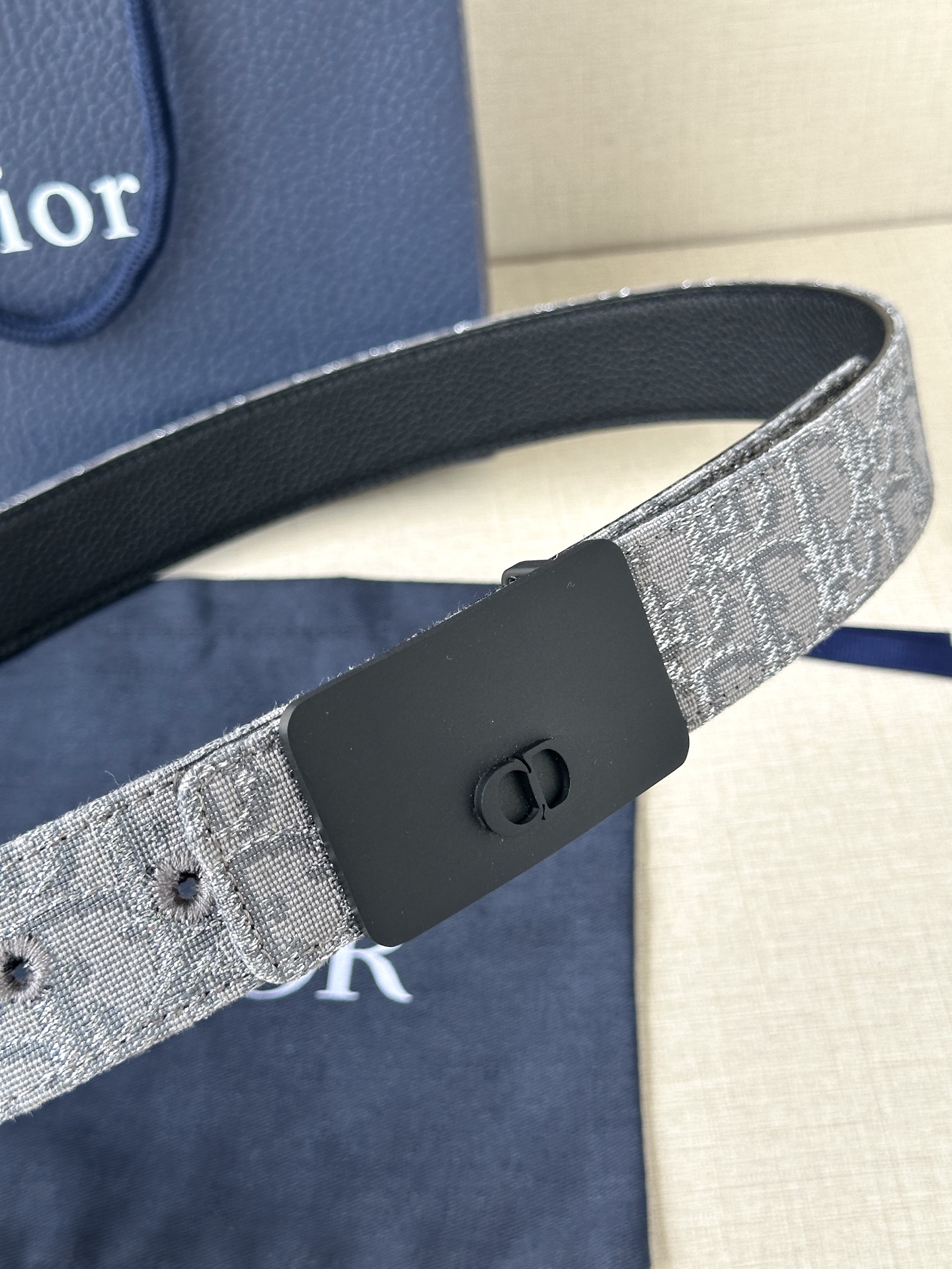 Dior Style Beige Leather Men's Belts Lookbook Reference image 2