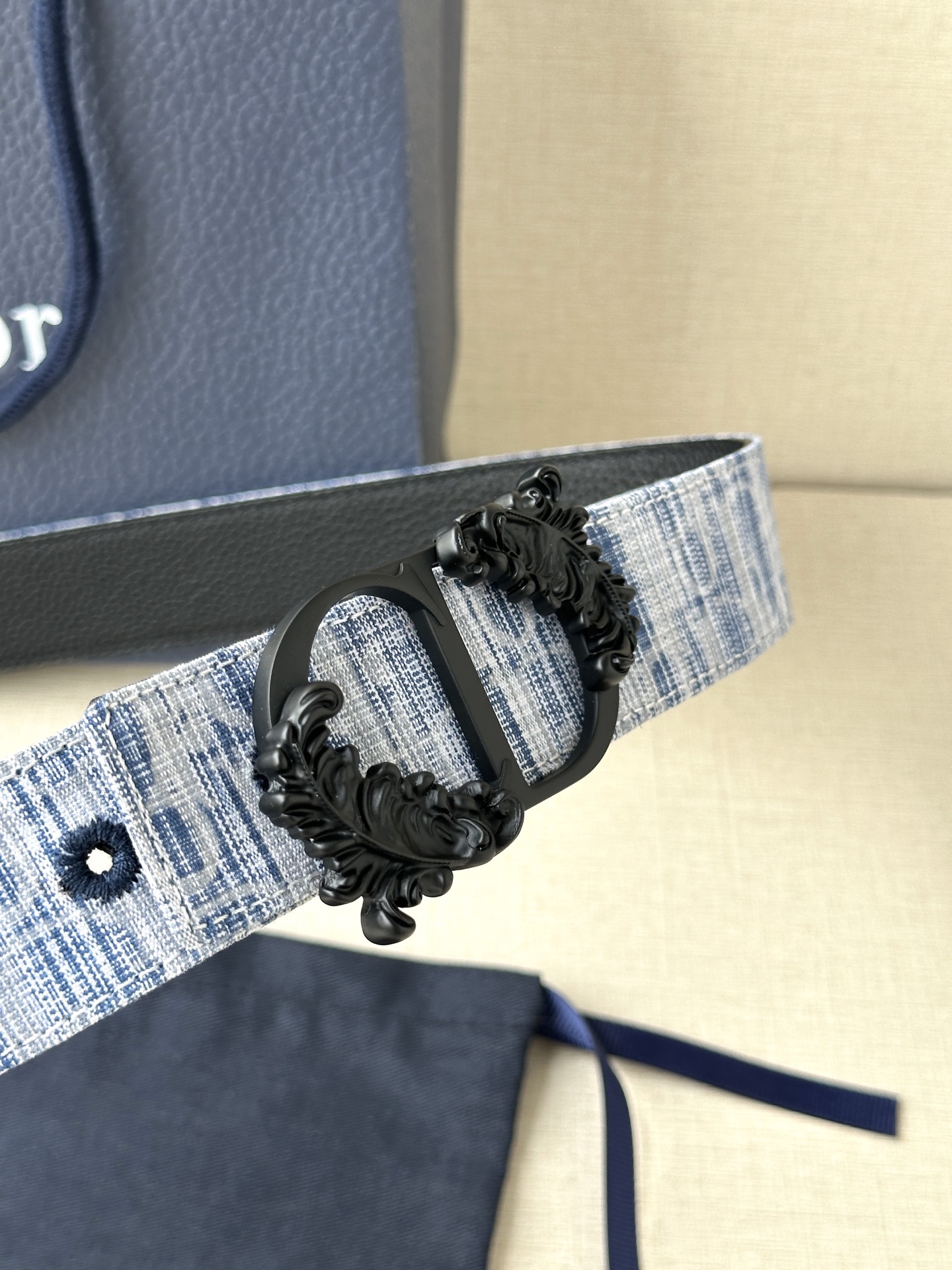 Dior Style Black Leather Men's Belts Lookbook Reference image 2
