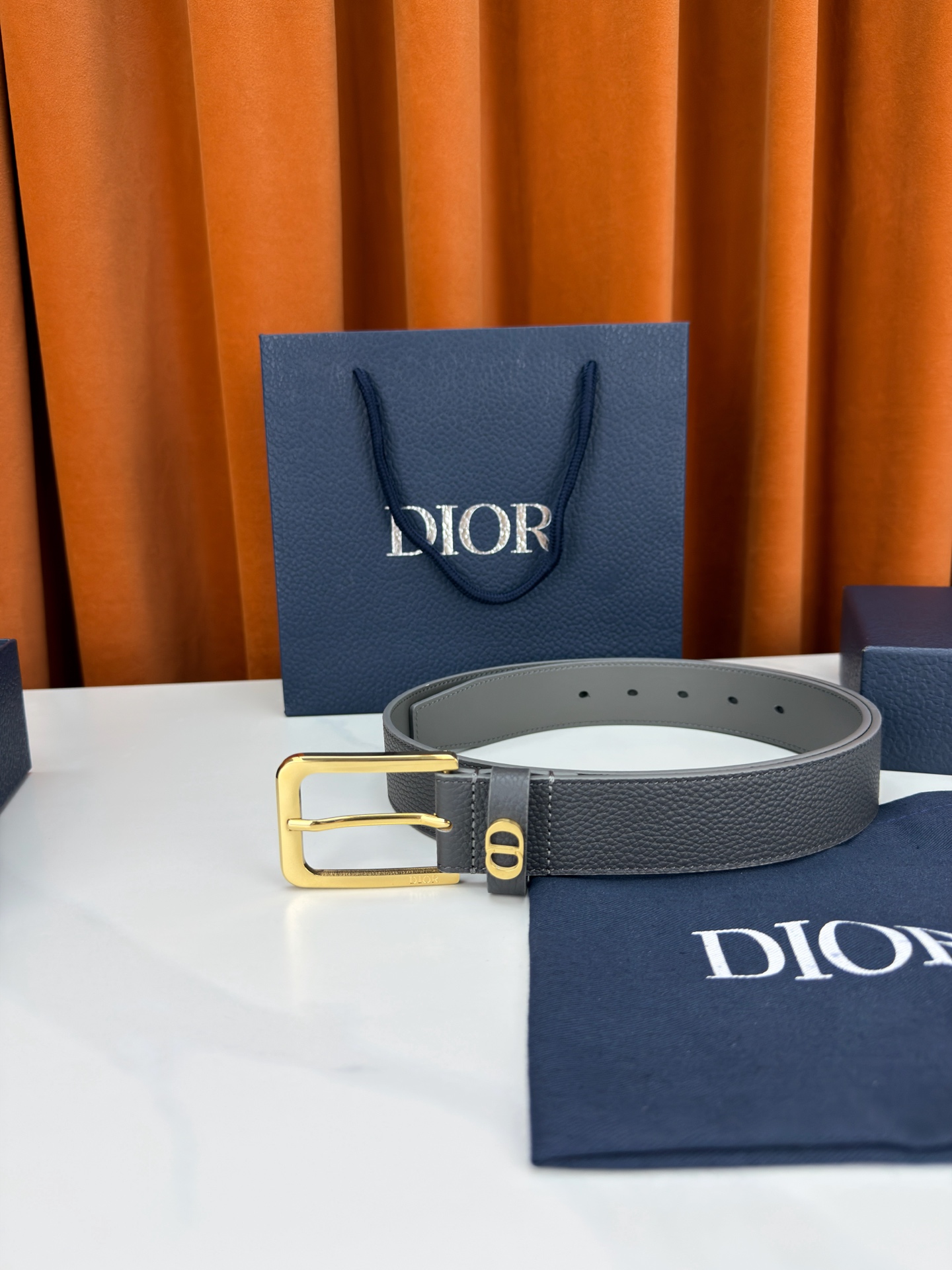 Dior 3.5cm宽度双面腰带 甄选荔枝纹皮革