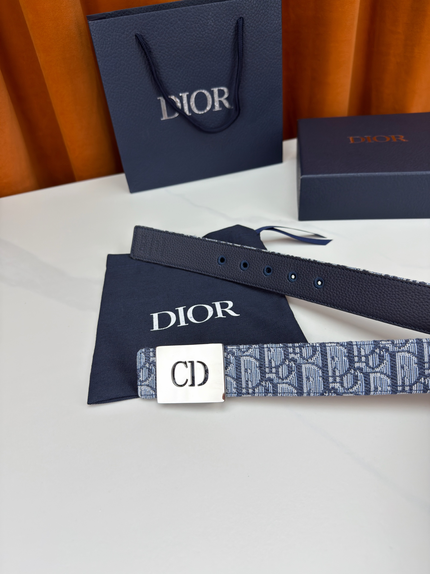 Dior 迪奥3.5cm宽度腰带 甄选经典Oblique老花帆布 蓝白交织纹理隽永复古