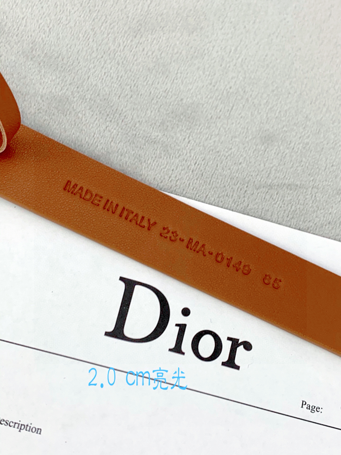 宽度2.0cm Dior（迪奧）爆款平面無線帶身/Saddle进口小牛皮带身金属“CD”标志 採用進口雙