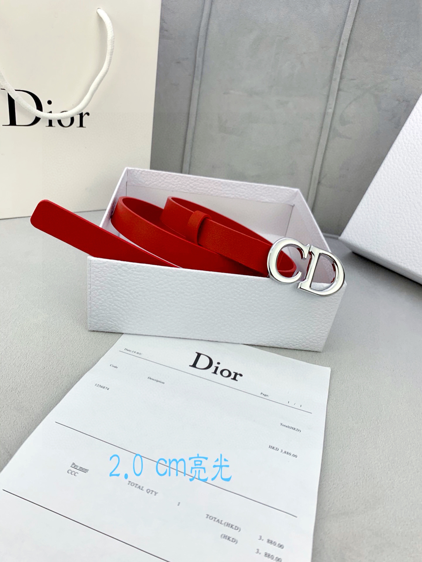 宽度2.0cm Dior（迪奧）爆款平面無線帶身/Saddle进口小牛皮带身金属“CD”标志 採用進口雙