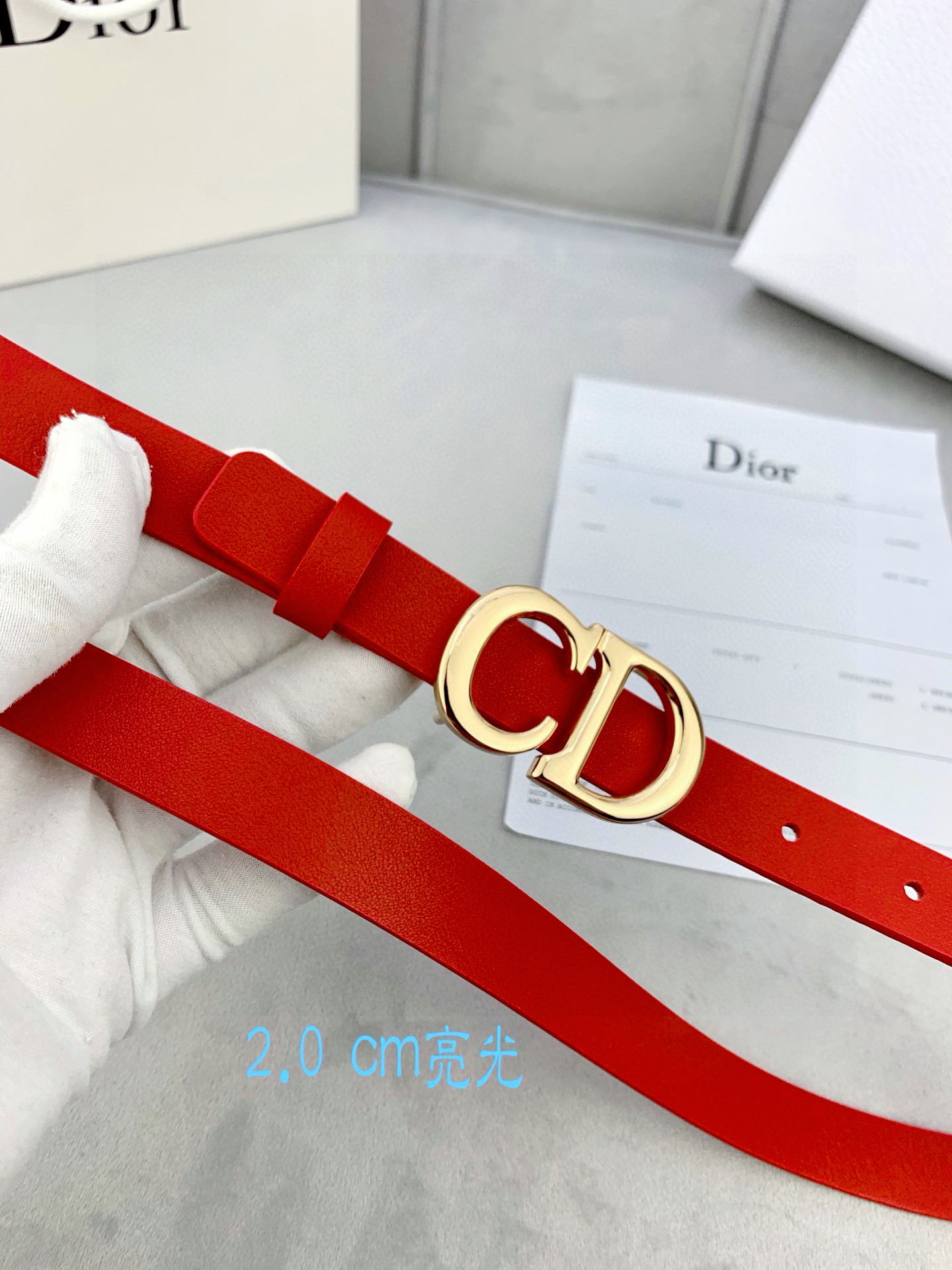 宽度2.0cm Dior（迪奧）爆款平面無線帶身/Saddle进口小牛皮带身金属“CD”标志 採用進口雙