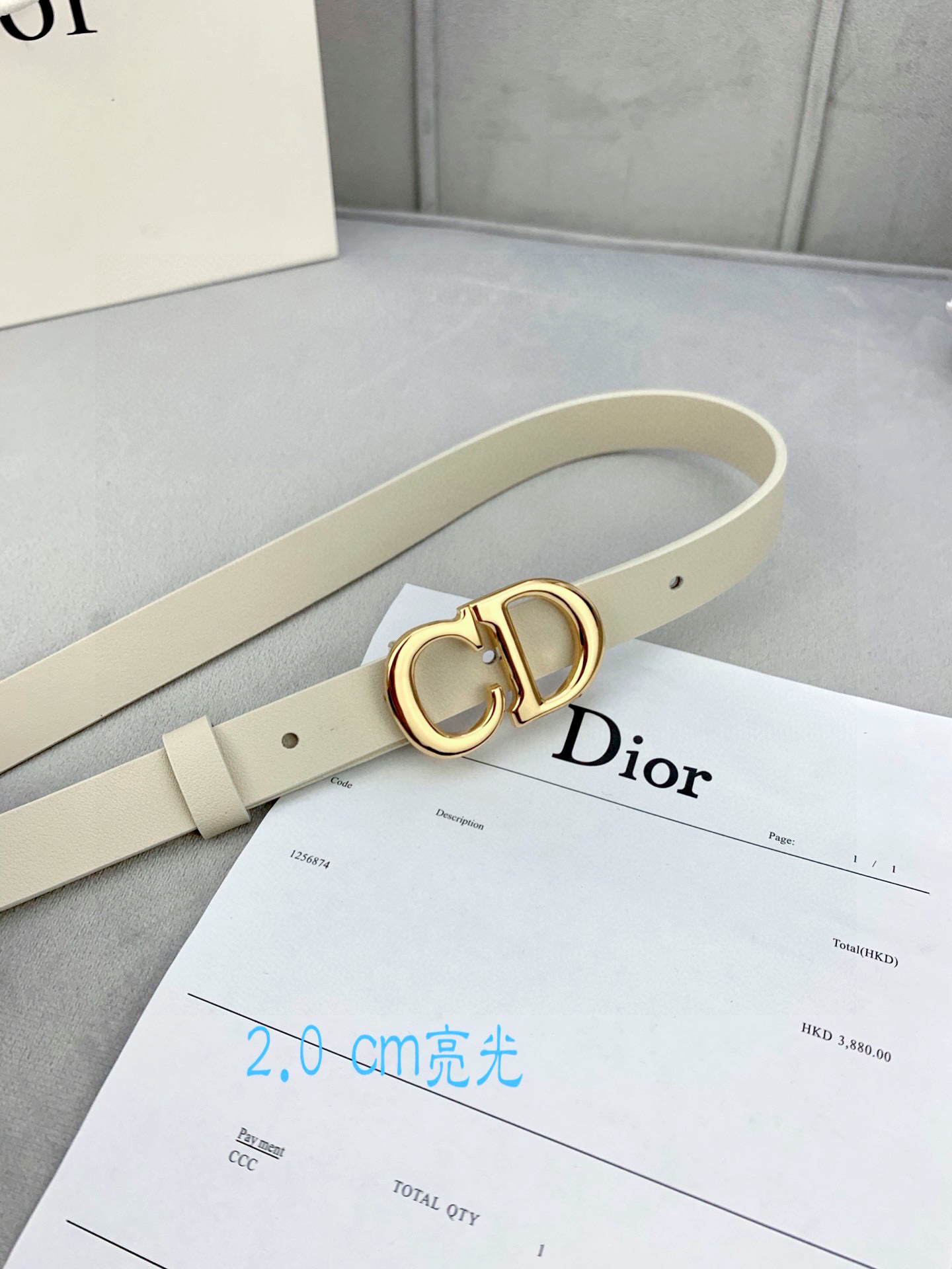 宽度2.0cm Dior（迪奧）爆款平面無線帶身/Saddle进口小牛皮带身金属“CD”标志 採用進口雙