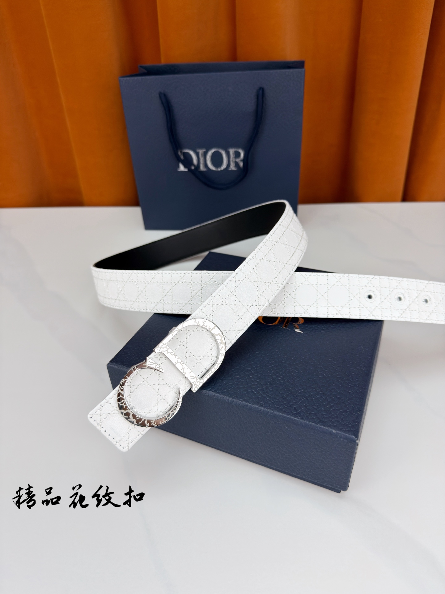 Dior 宽度3.5cm精品花纹扣菱格腰带 黑色皮革满缝菱格针脚-Top High Quatity Cheap Sneakers Fashion Clothing Clothes Bags handbags Shoes of all Brand wholesale With The best Quality And Beautiful Price from China Factory Chinese suppliers wholesaler seller Dior 宽度3.5cm精品花纹扣菱格腰带 黑色皮革满缝菱格针脚