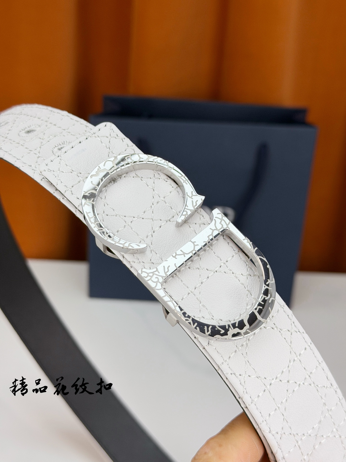 Dior 宽度3.5cm精品花纹扣菱格腰带 黑色皮革满缝菱格针脚-Top High Quatity Cheap Sneakers Fashion Clothing Clothes Bags handbags Shoes of all Brand wholesale With The best Quality And Beautiful Price from China Factory Chinese suppliers wholesaler seller Dior 宽度3.5cm精品花纹扣菱格腰带 黑色皮革满缝菱格针脚