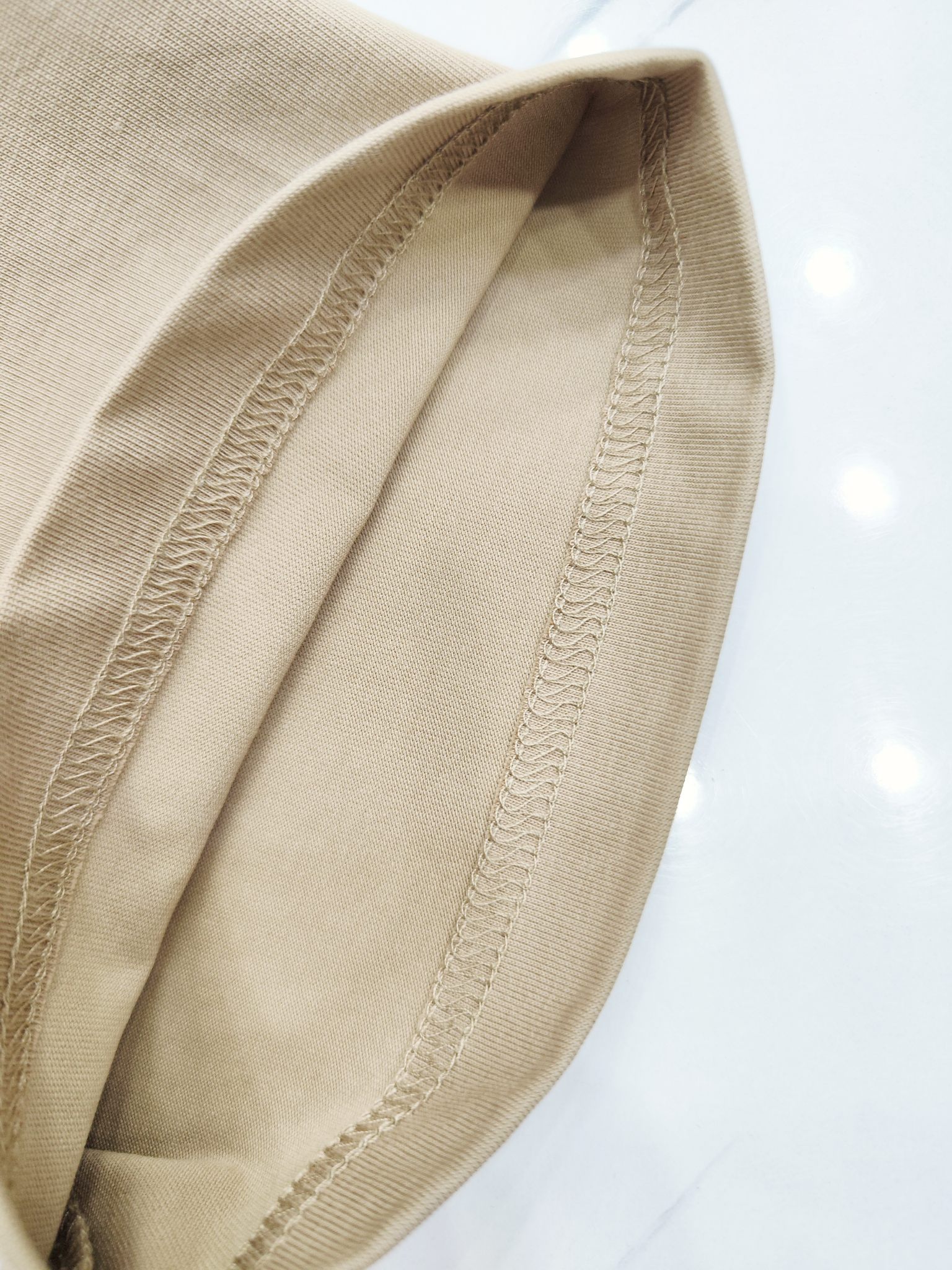 顶级品质专柜新款Ｔ恤细节完美三标齐全白墨数码直喷图案精致细腻采用顶级60支纱纯棉针织面料手感厚实柔软细腻