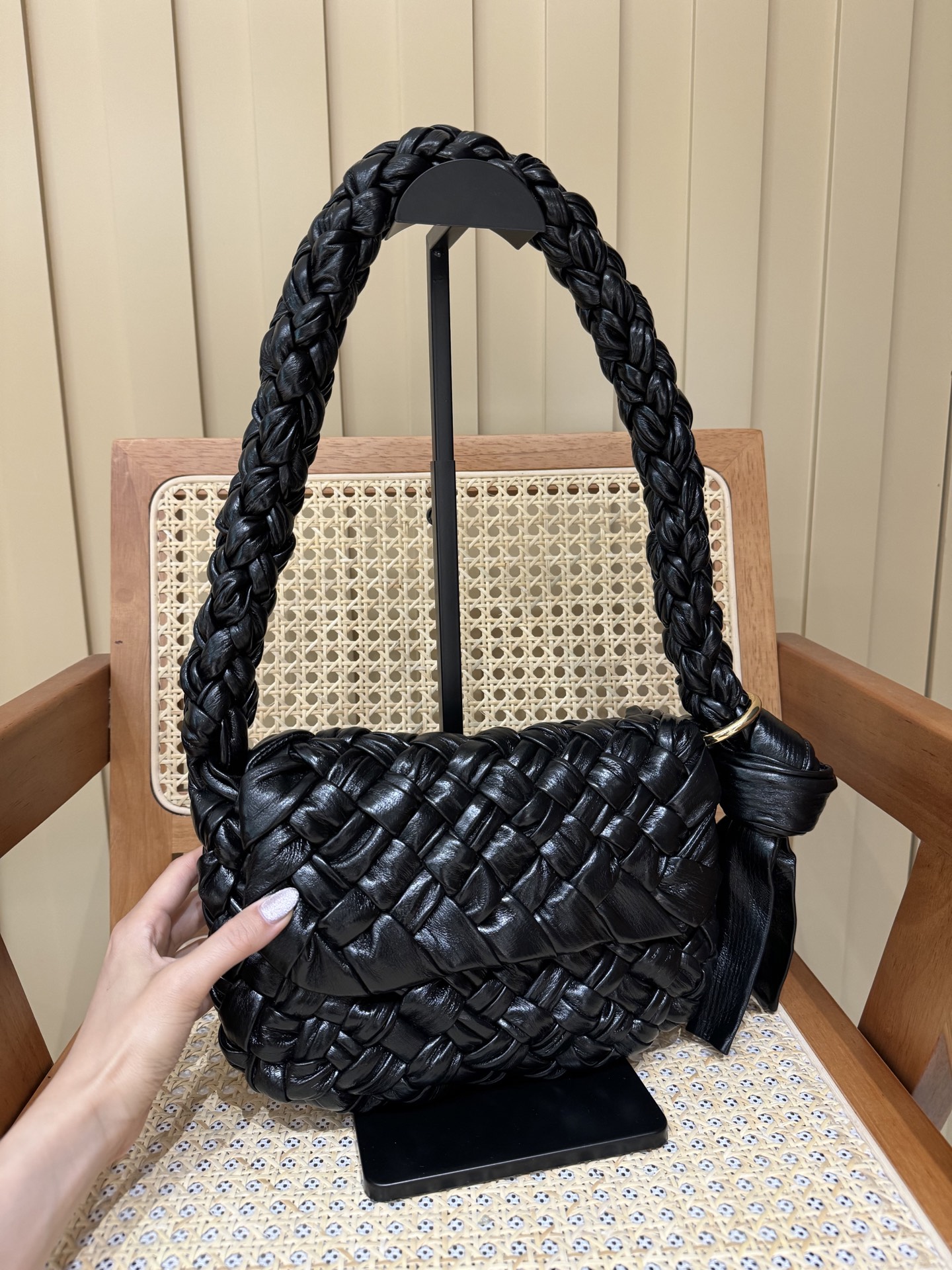 Bottega Veneta Kalimero Citta Black Woven Leather Shoulder Bag 2 i1740248146754 3136 0 0
