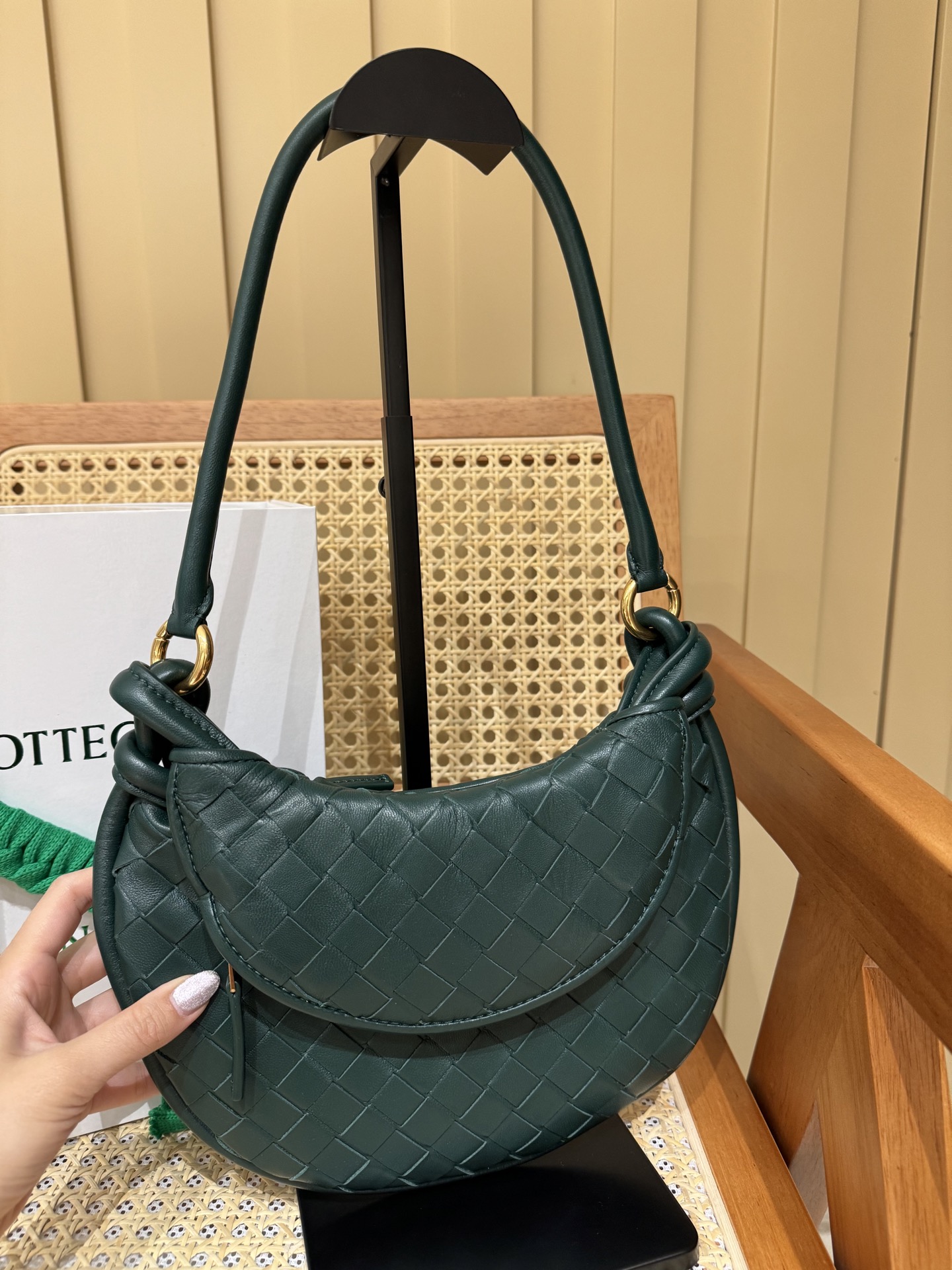 Bottega Veneta Gemelli Small Emerald Green Woven Shoulder Bag 2 i1740536929229 4178 0 0