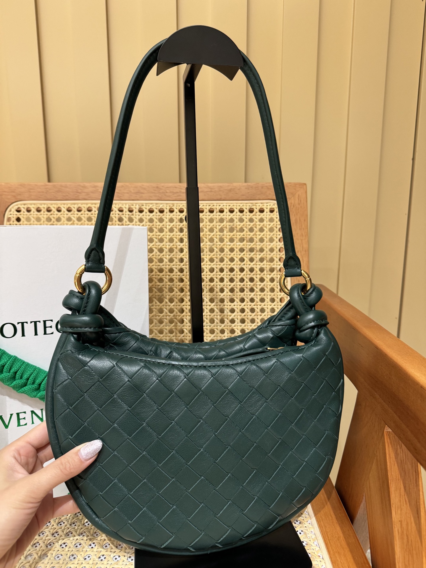 Bottega Veneta Gemelli Small Emerald Green Woven Shoulder Bag 5 i1740536929230 9606 0 3
