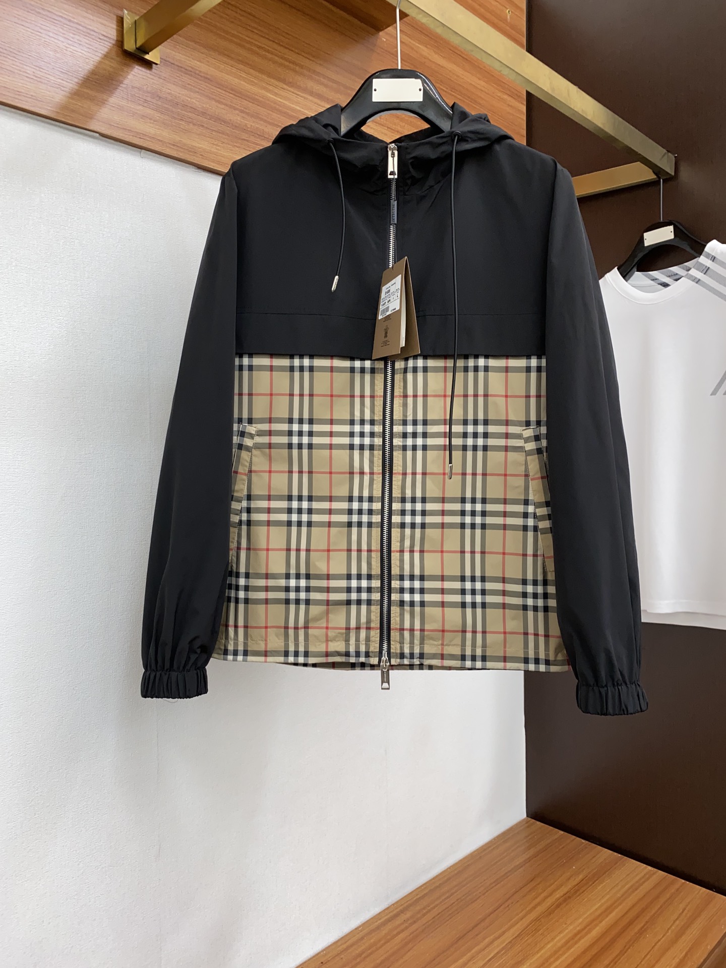 Burberry Abbigliamento Giacca & Soprabito Nero Reticolo Poliestere Collezione Primavera/Estate Fashion