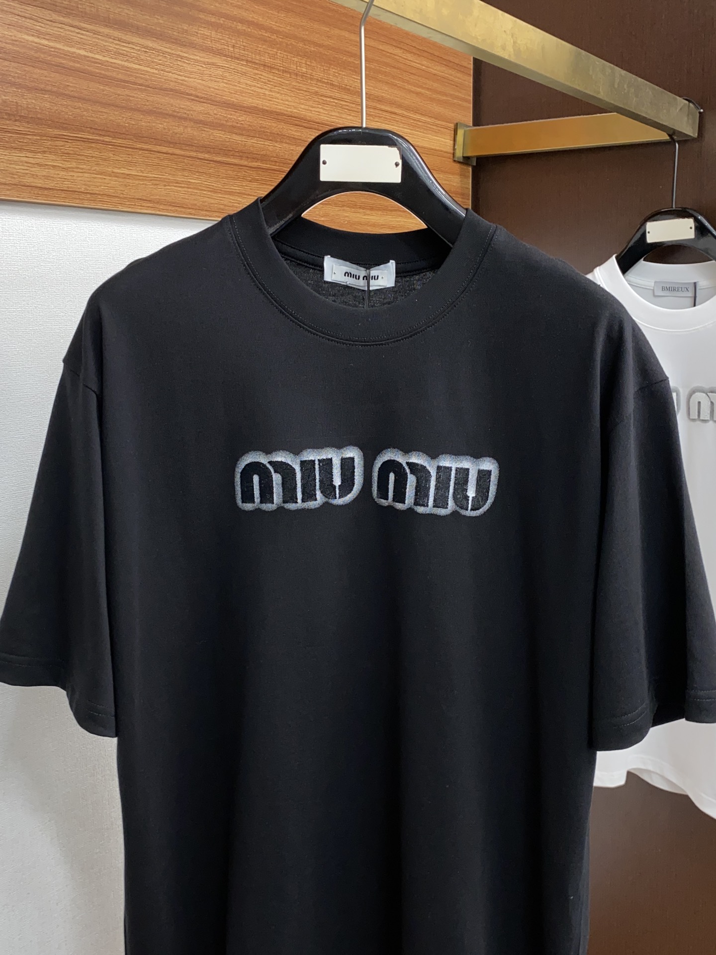 MiuMiu阔版型M-XXXL24SS最新最顶级版本字母卡通刺绣潮牌百搭短袖定制工艺进口面料专柜复刻印花
