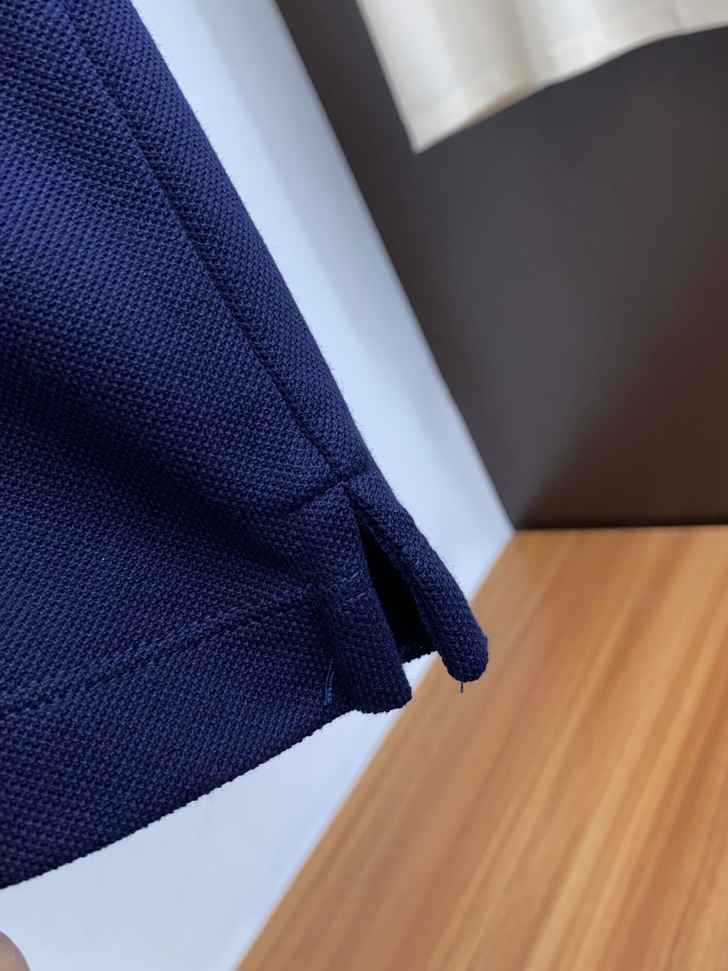 古奇2024ssHK专柜同款同步上新短袖翻领Polo采用订制6角珠地棉面料专柜60%用的同款面料胸前品牌