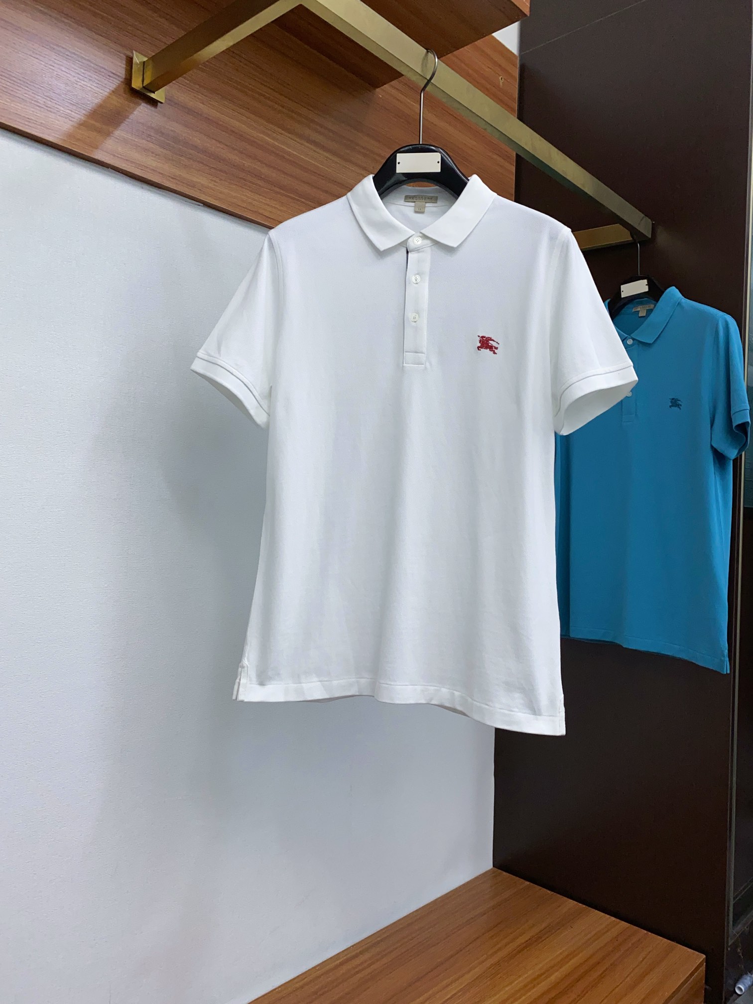  巴宝莉 2025春夏最新，官网春夏新款男士短袖翻领Polo衫，高端定制原版珠地棉面料 穿着舒适、丝滑透