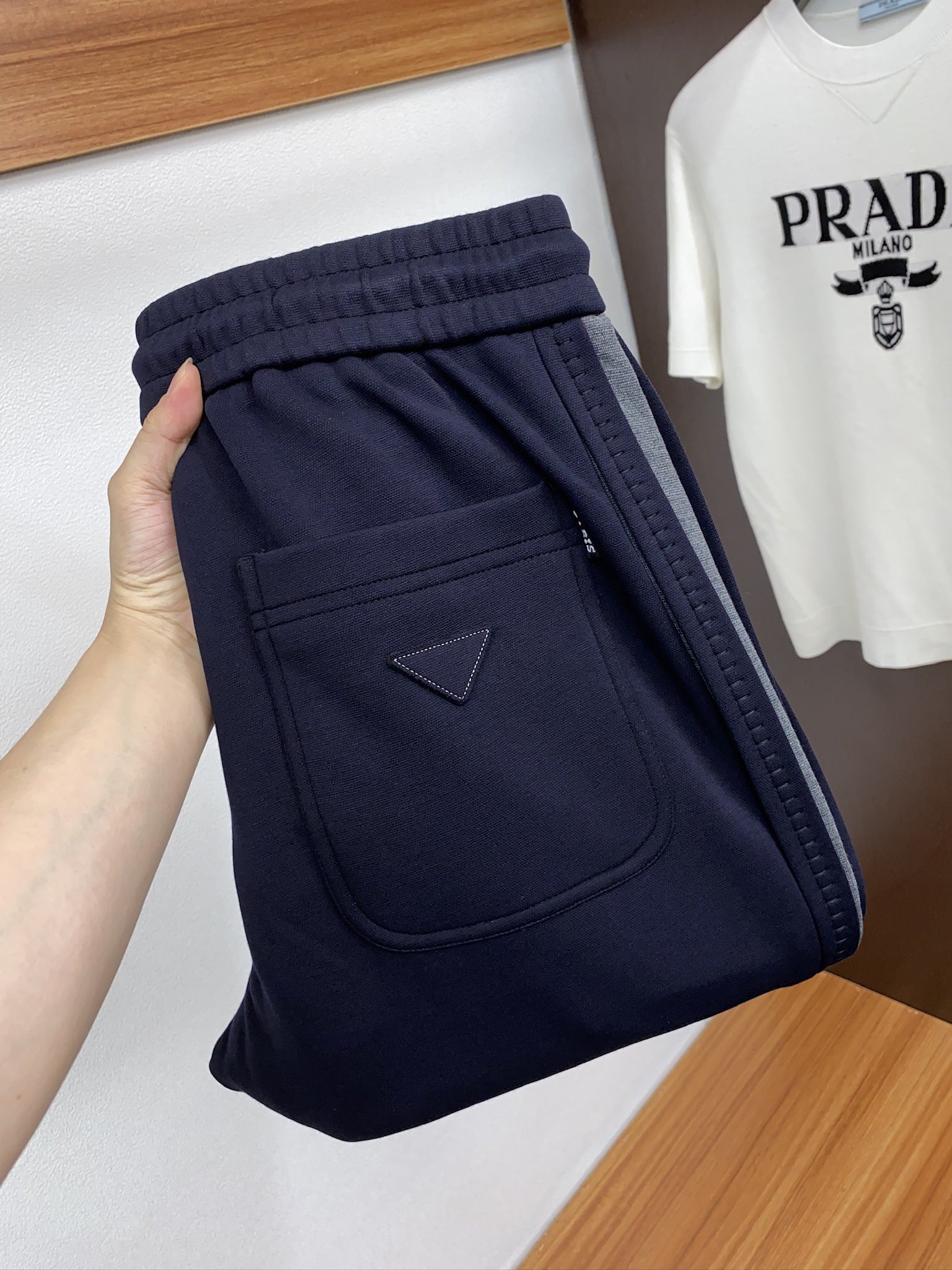 Vente en ligne
 Prada Vêtements Culottes & Pantalons Hommes Collection automne – hiver Fashion Peu importe