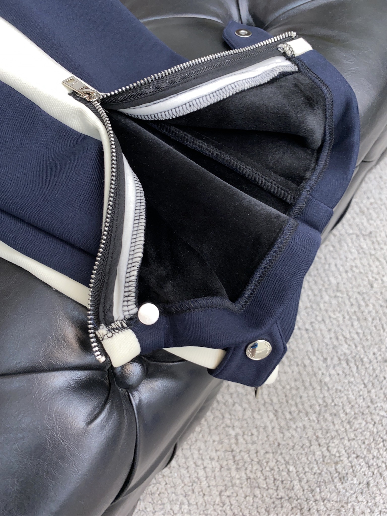 蒙口 24S秋冬男新款工艺休闲裤.加绒裤！经典！！！高端纯棉坑条绒纹复合高级不倒绒面料打造.贴身质地柔软