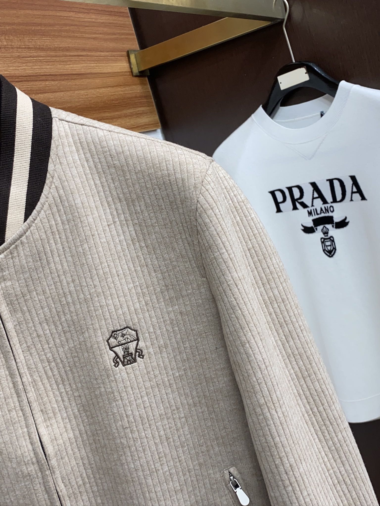 2024 New Customizable Hooded Jackets with Stylish Baseball Design - 图片 4