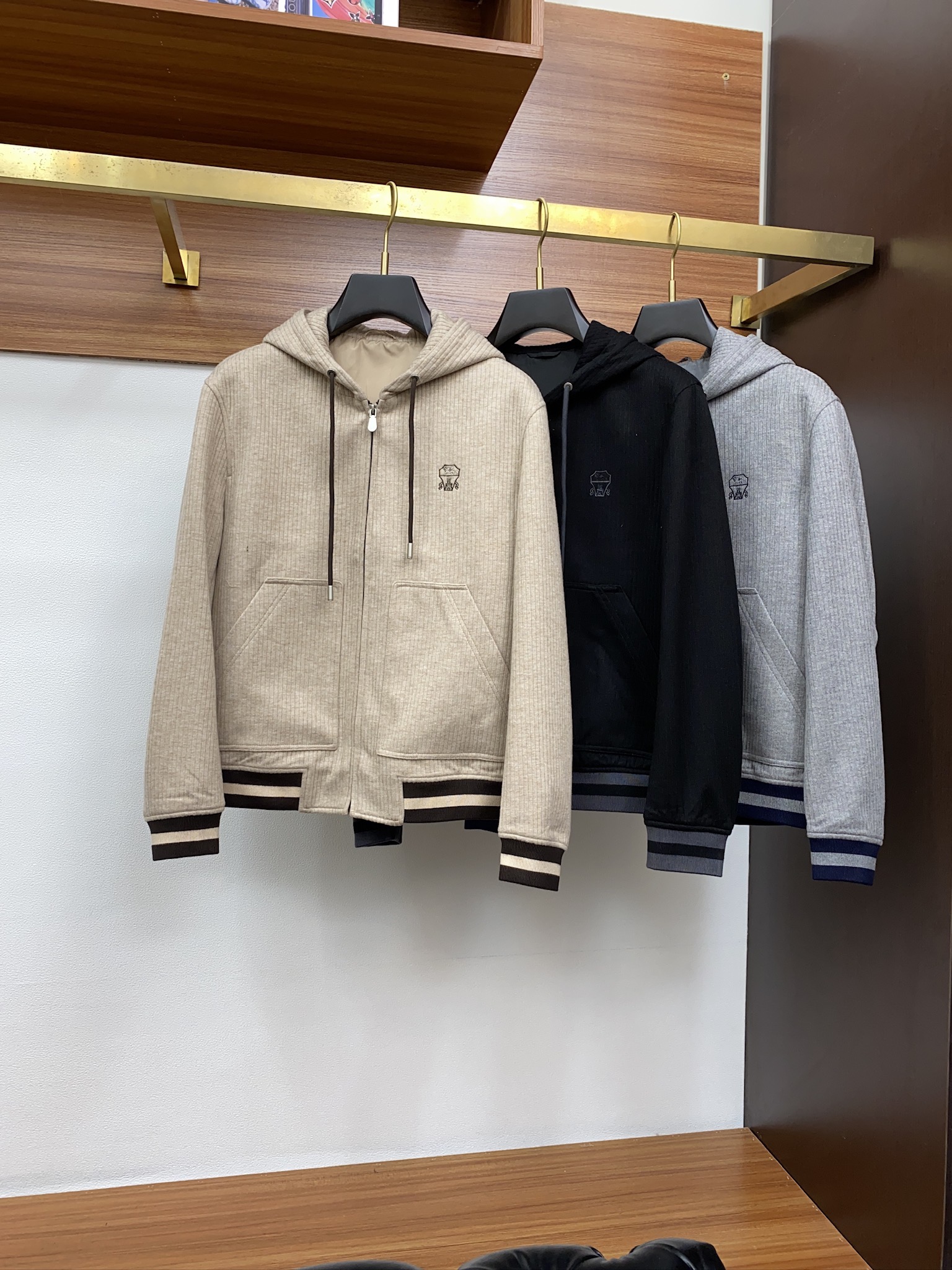 2024 New Hooded Jacket: Customizable, Wrinkle-Resistant, Fashionable Design - 图片 8