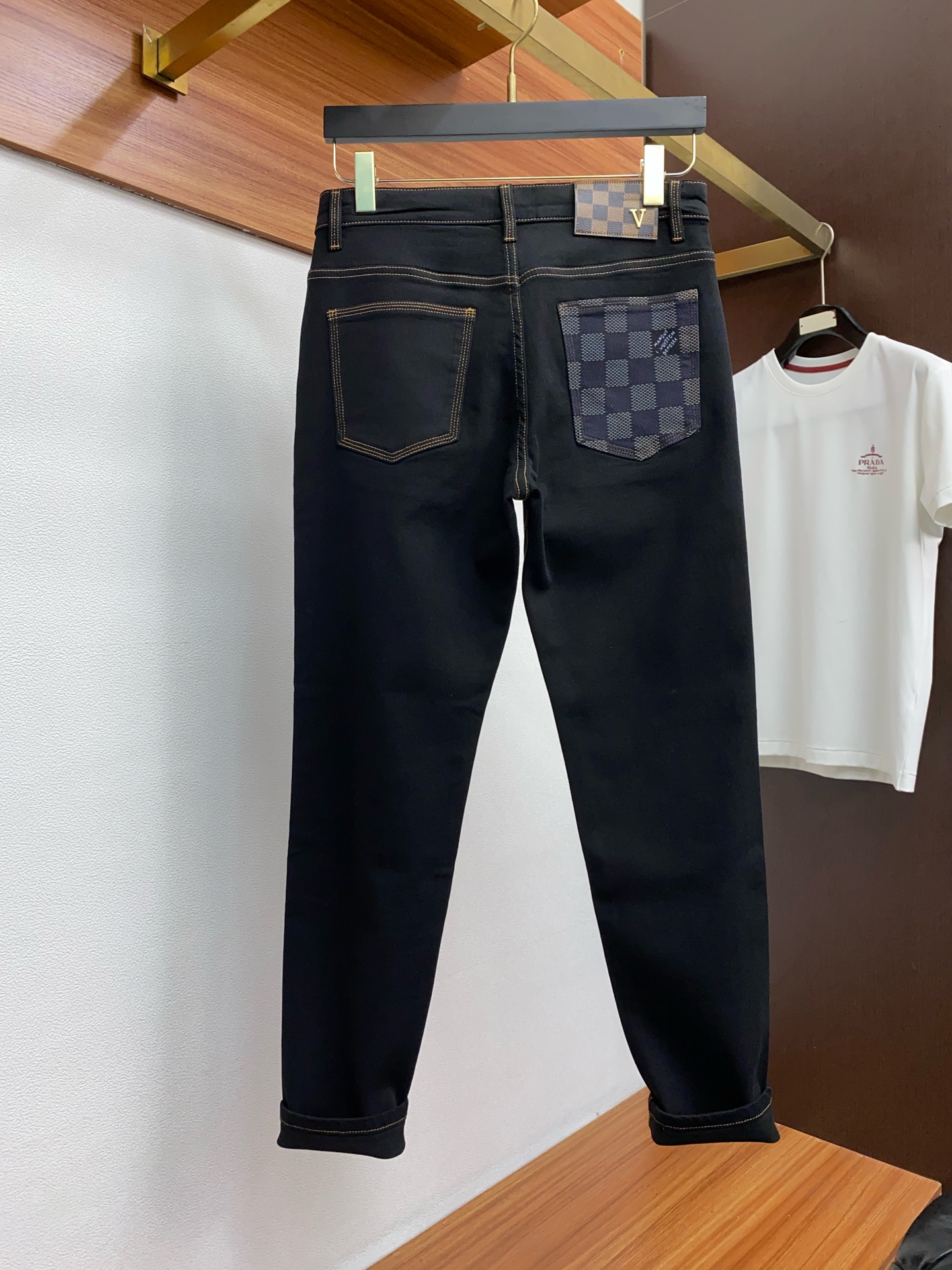  1v 路易威登 2025SS早春 新品 原单男士水洗牛仔裤纯血统品  每季必出的类型，无需质疑的热卖王