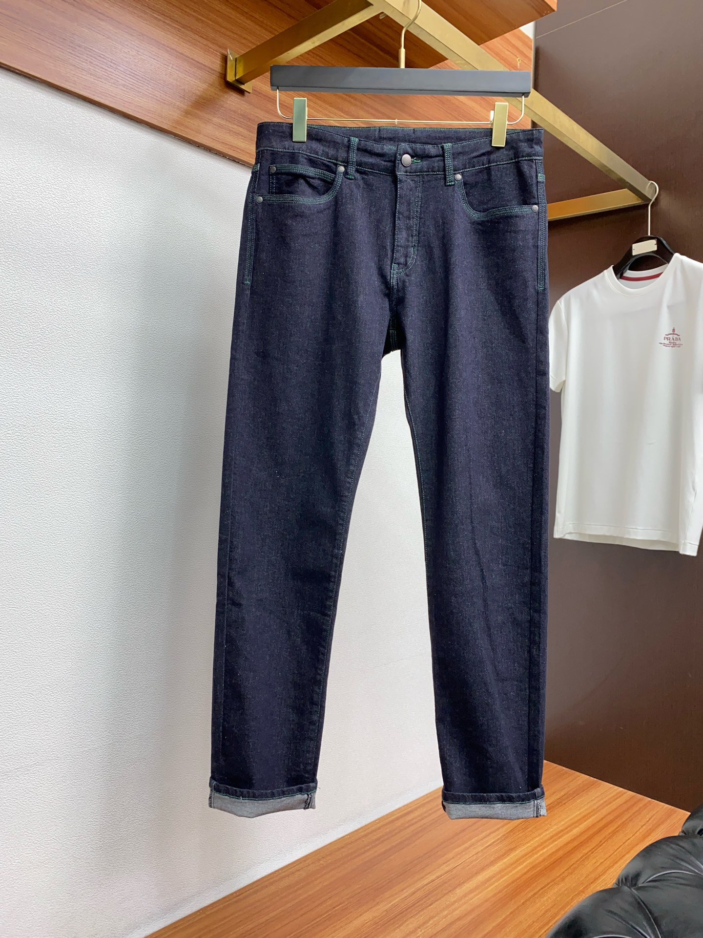  BV ss专柜新款原版牛仔裤 实体店极品 专柜原版11好货，适合各个年龄段。市场最高版本的欧洲进口面料