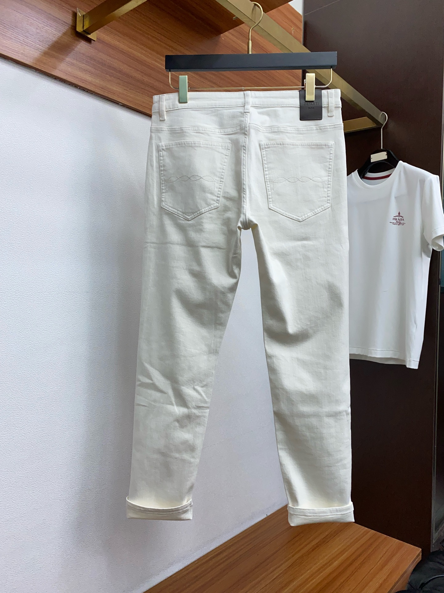  布鲁提 ss专柜新款原版牛仔裤 实体店极品 专柜原版11好货，适合各个年龄段。市场最高版本的欧洲进口面