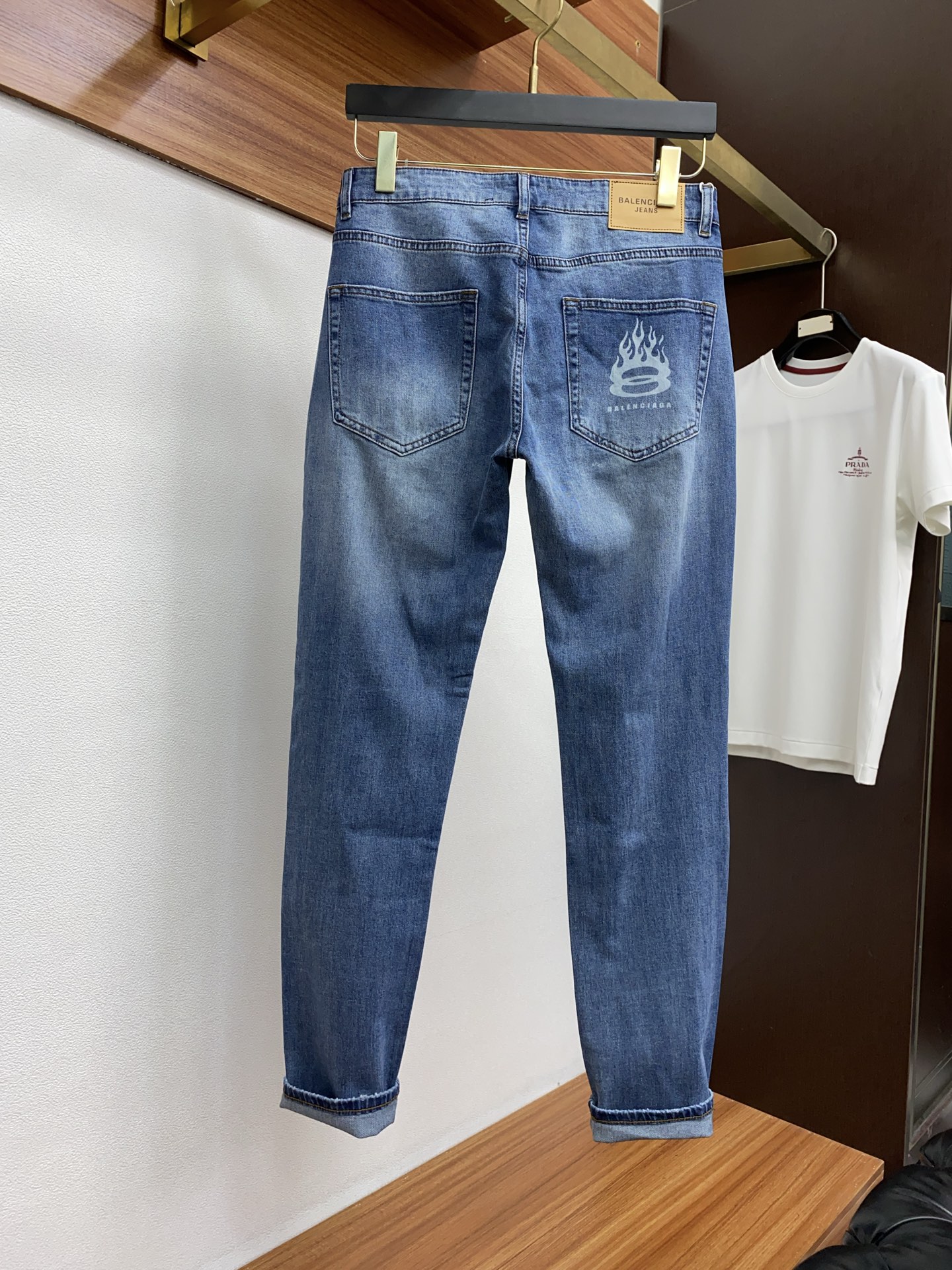 Paris House 25 SS Men’s New Book with Unique Original Jeans - 图片 8