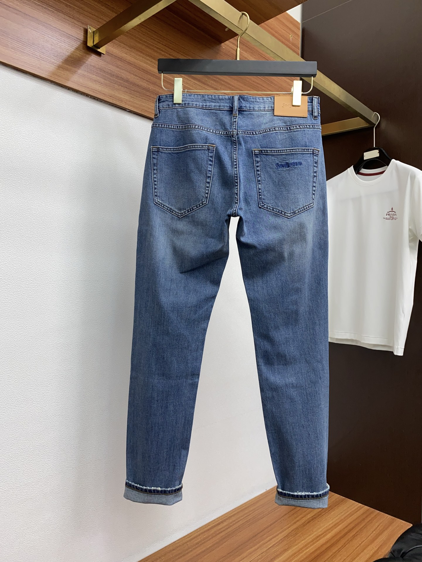P574 St. Roland Men’s New Book: Unique Jeans with High-Quality Craftsmanship - 图片 8