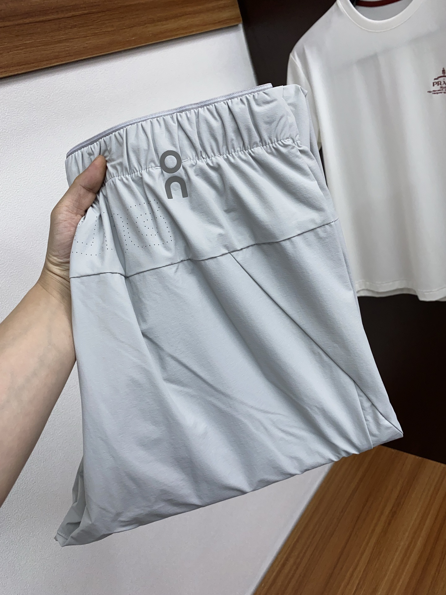 NO:124082,Lulu company high-end orders and high-quality and fashionable quick-drying outdoor casual pants. Super versatile style. Exclusive custom fabric, delicate and soft, close and comfortable, and super stylish on the upper body! The latest hardware and accessories of the original custom counter are super beautiful, the upper body shows long legs, the inner and the wiring is impeccable, you can attend any occasion, again emphasize that the fabric is very, very classy! Code number M-3xL, alexander wang19860909lulu 公司高级订单订制高品质时尚 速干户外休闲裤.超级百搭款.独家定制面料,手感细腻柔软,贴身舒适,上身超有型！原版定制专柜最新五金辅料.超靓版型、上身显腿修长,內里,走线都无可挑剔,任何场合都可出席,再次强调面料非常非常显档次！码数 M-3xL,,alexander wang,Men's clothing