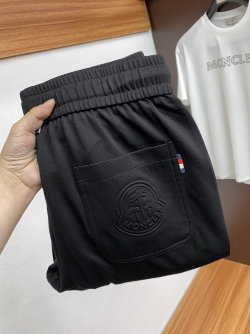 Moncler Women's 2025 Spring/Summer Casual Wide-Leg Trousers - Urban Style 1 Moncler Women's 2025 Spring/Summer Casual Wide-Leg Trousers - Urban Style